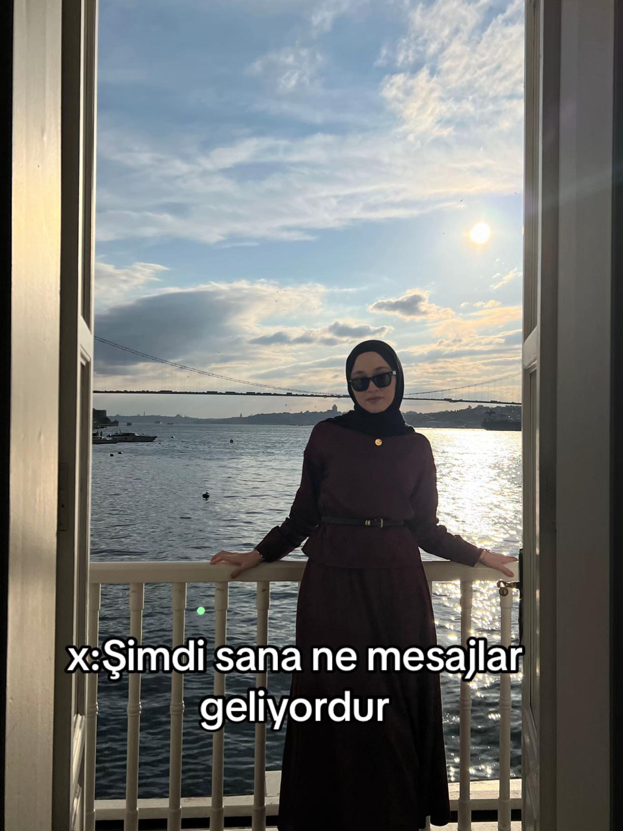 @Zehra Akdere