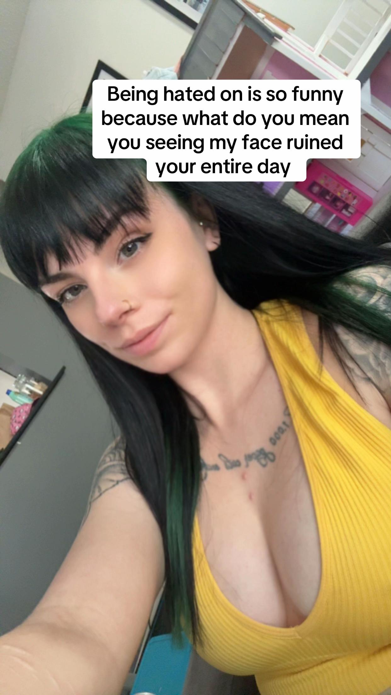 @Ⓕⓔⓝⓝⓔⓒ