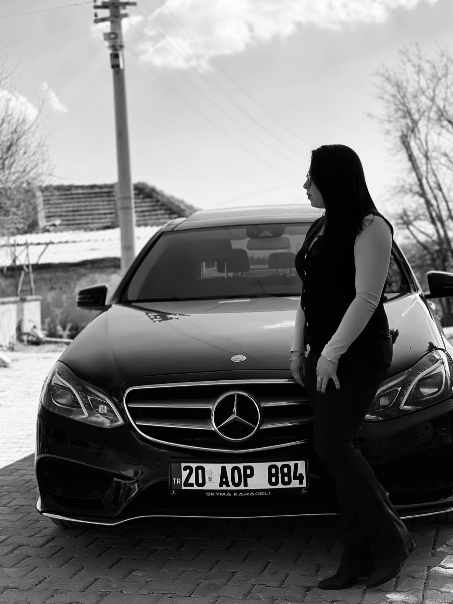 @Şeyma Karadeli