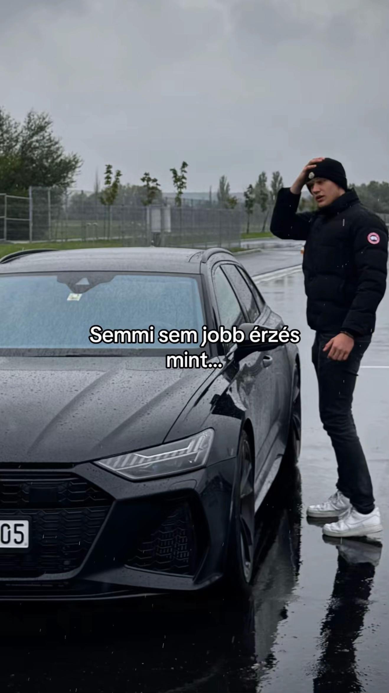 @Moln&aacute;r Andr&aacute;s