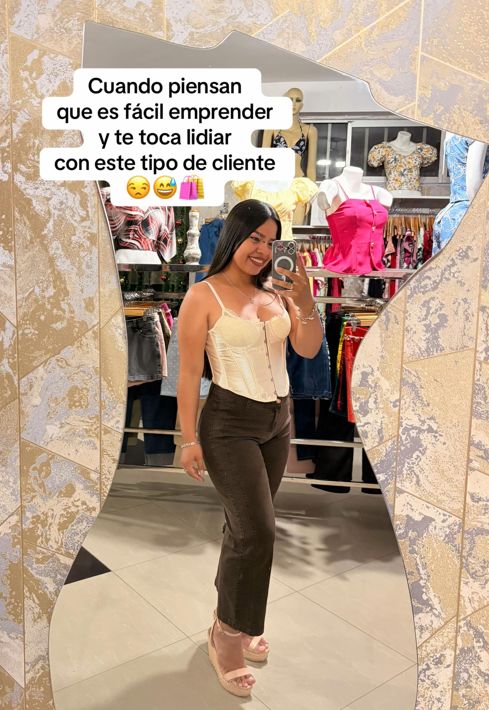 @criss closet-boutique