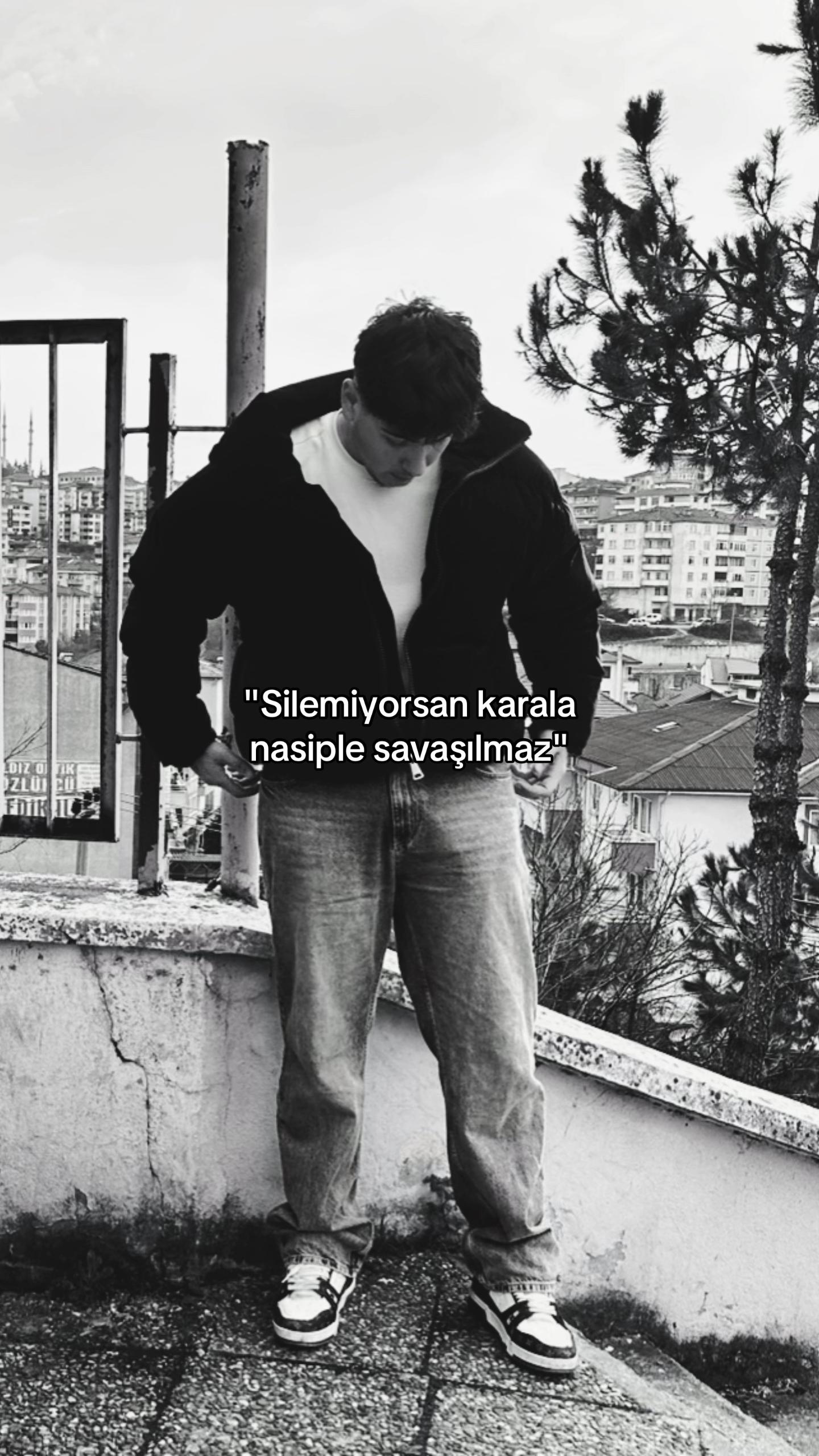 @𝓨𝓲𝓰̆𝓲𝓽