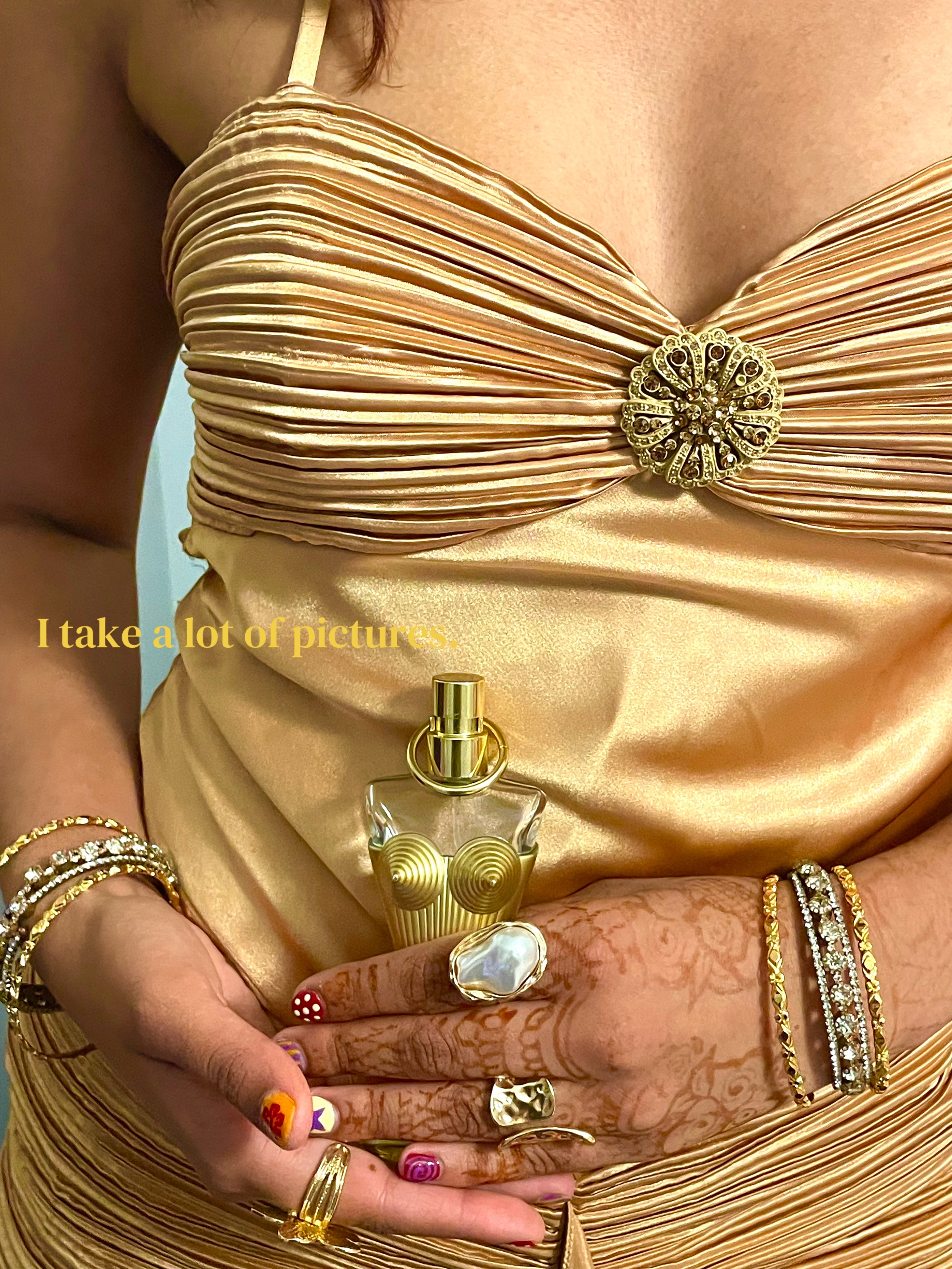 @⋆ ★ meena★ ⋆