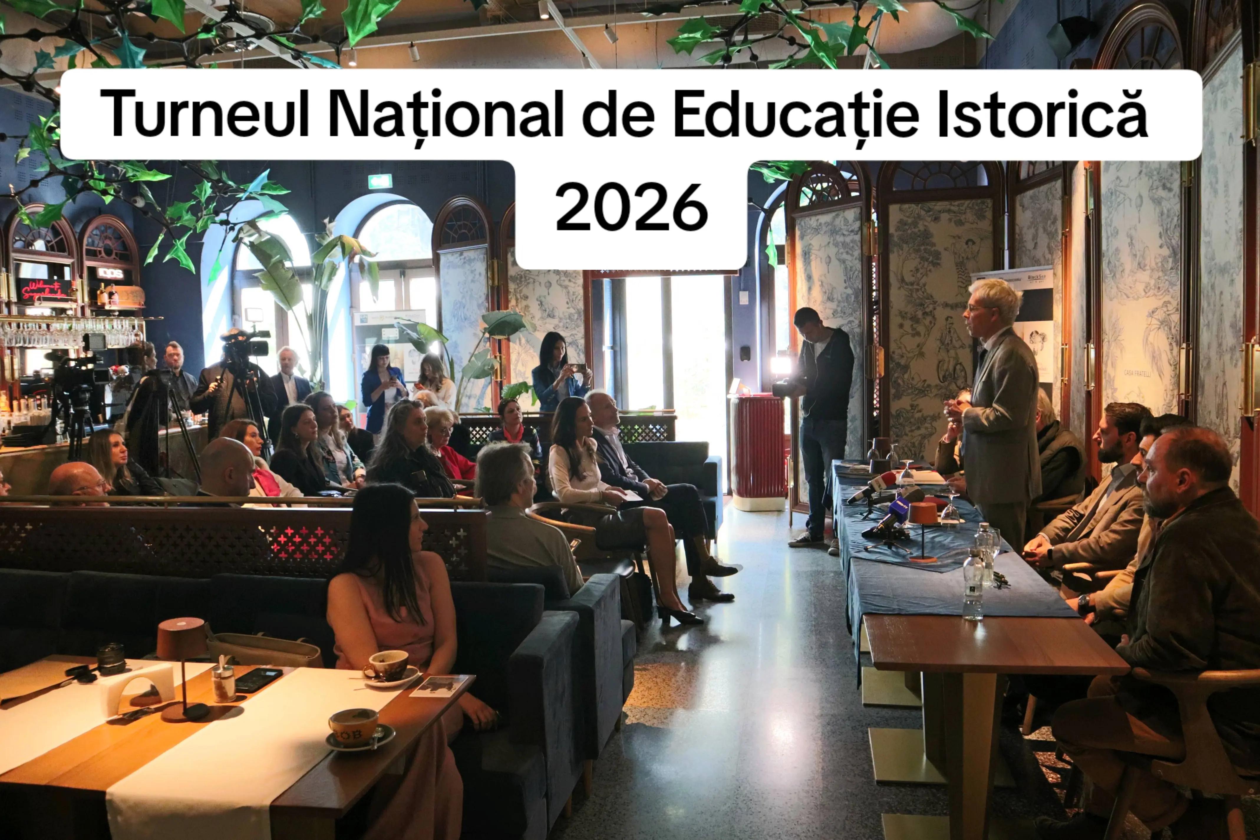 @TNdEI