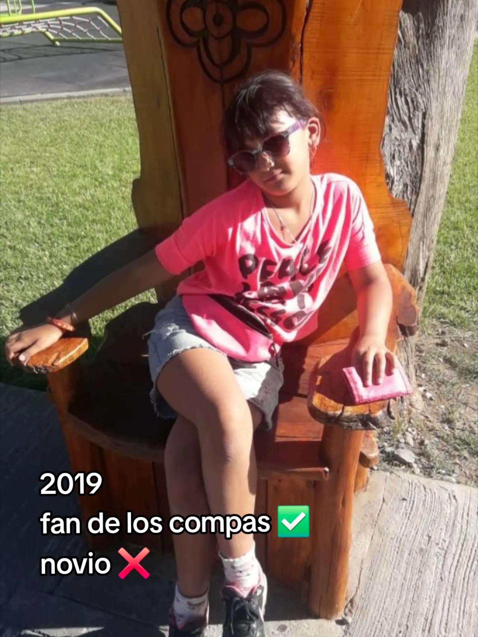 @__fan_de_los_compas_
