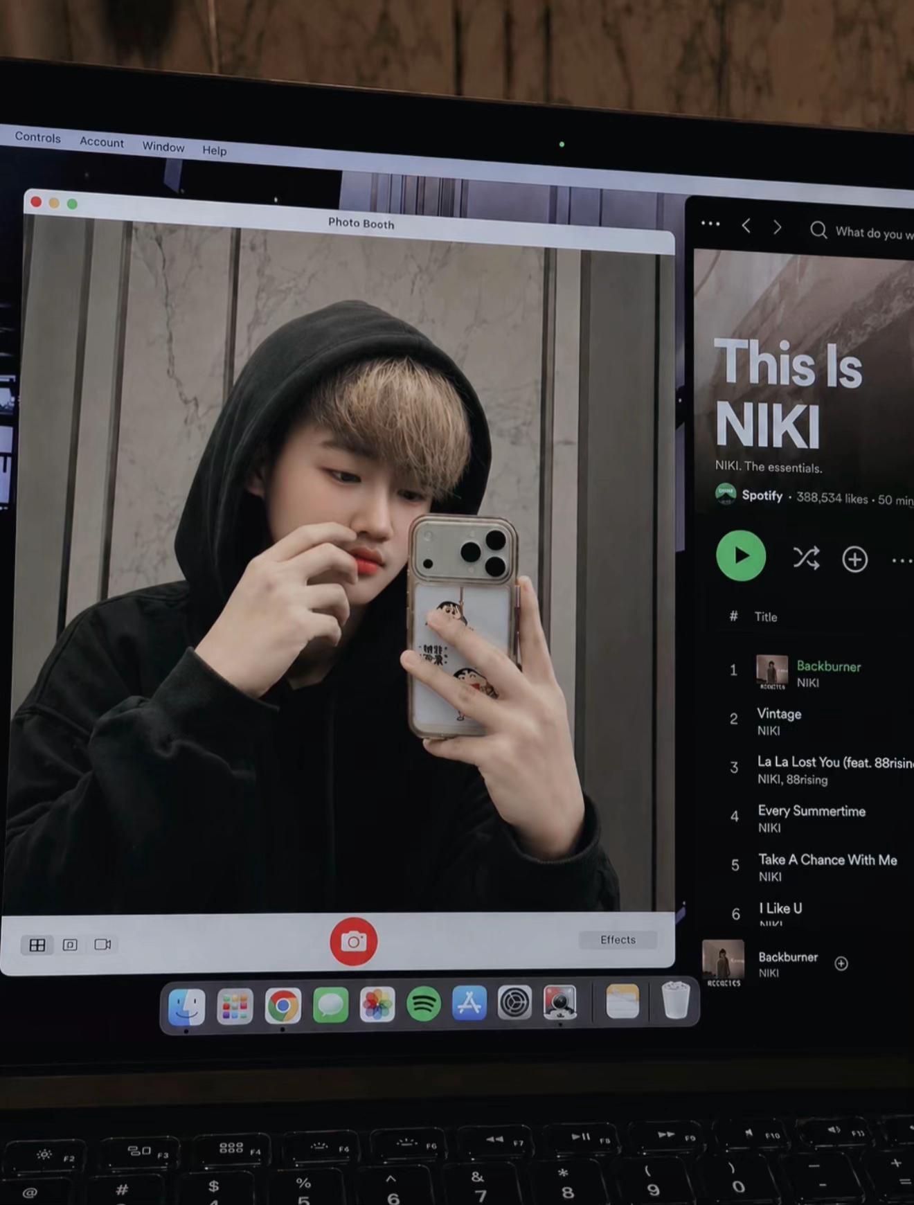 @NhaZz