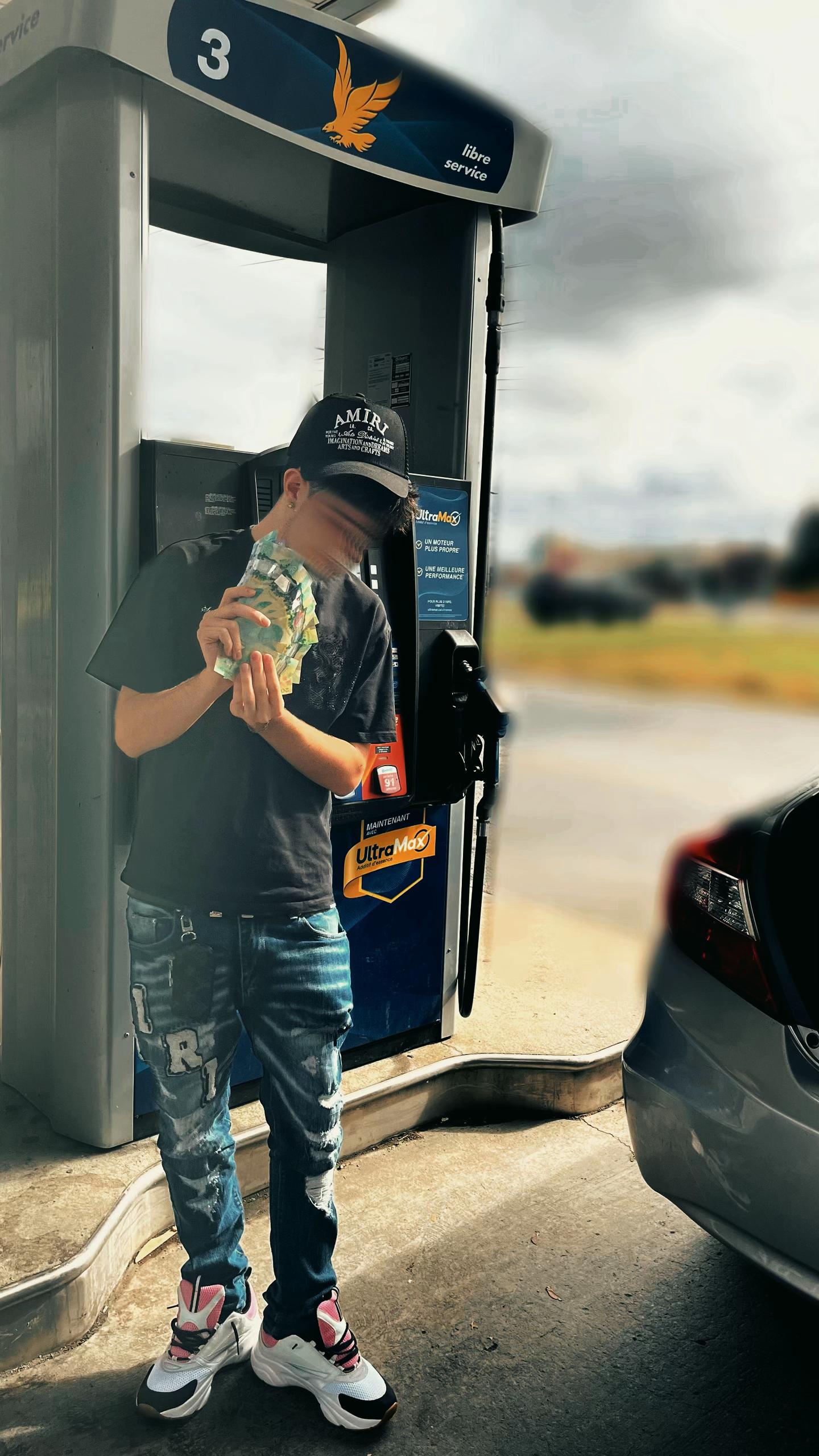 @💸