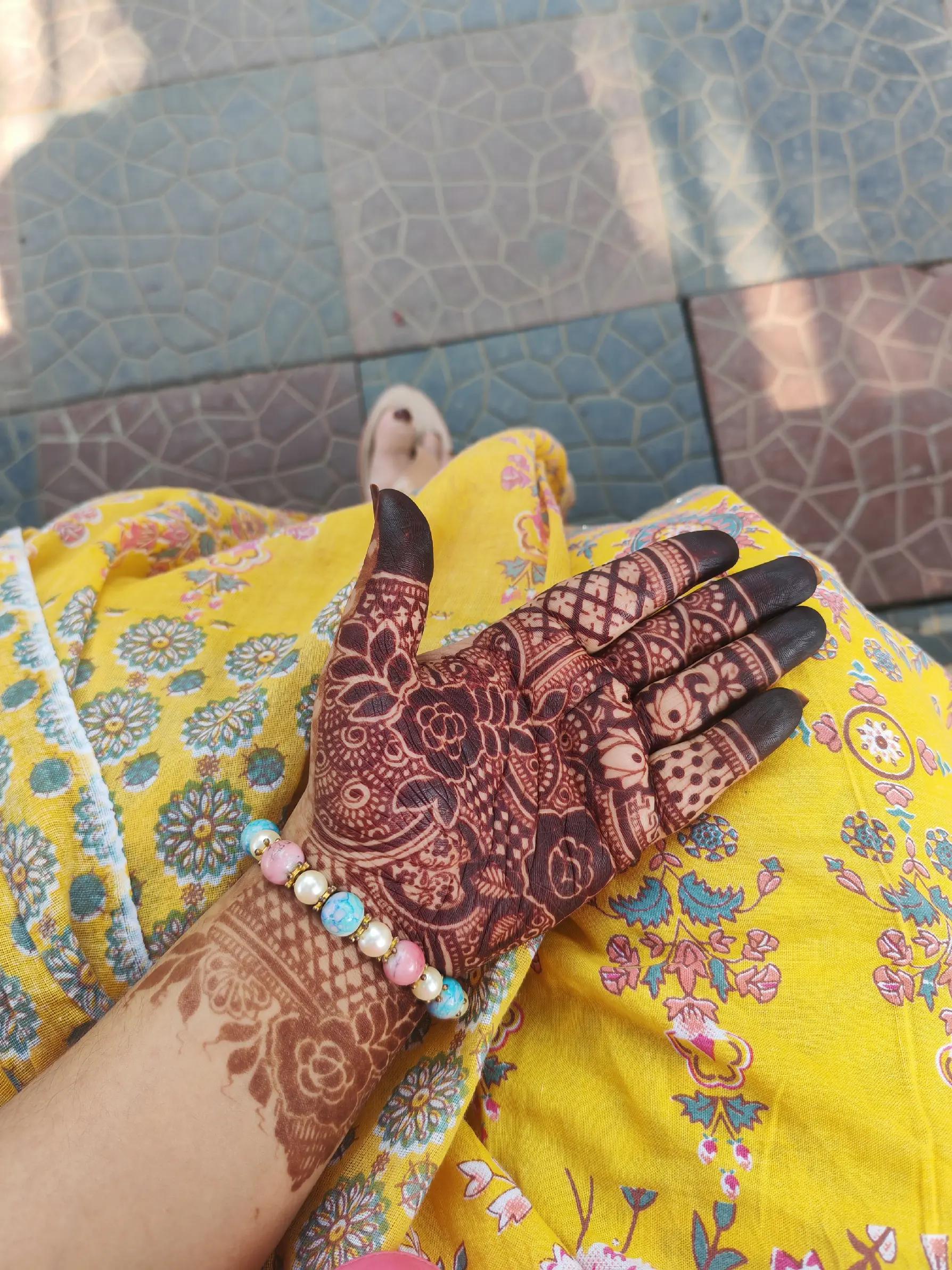 @Mehedi Melody