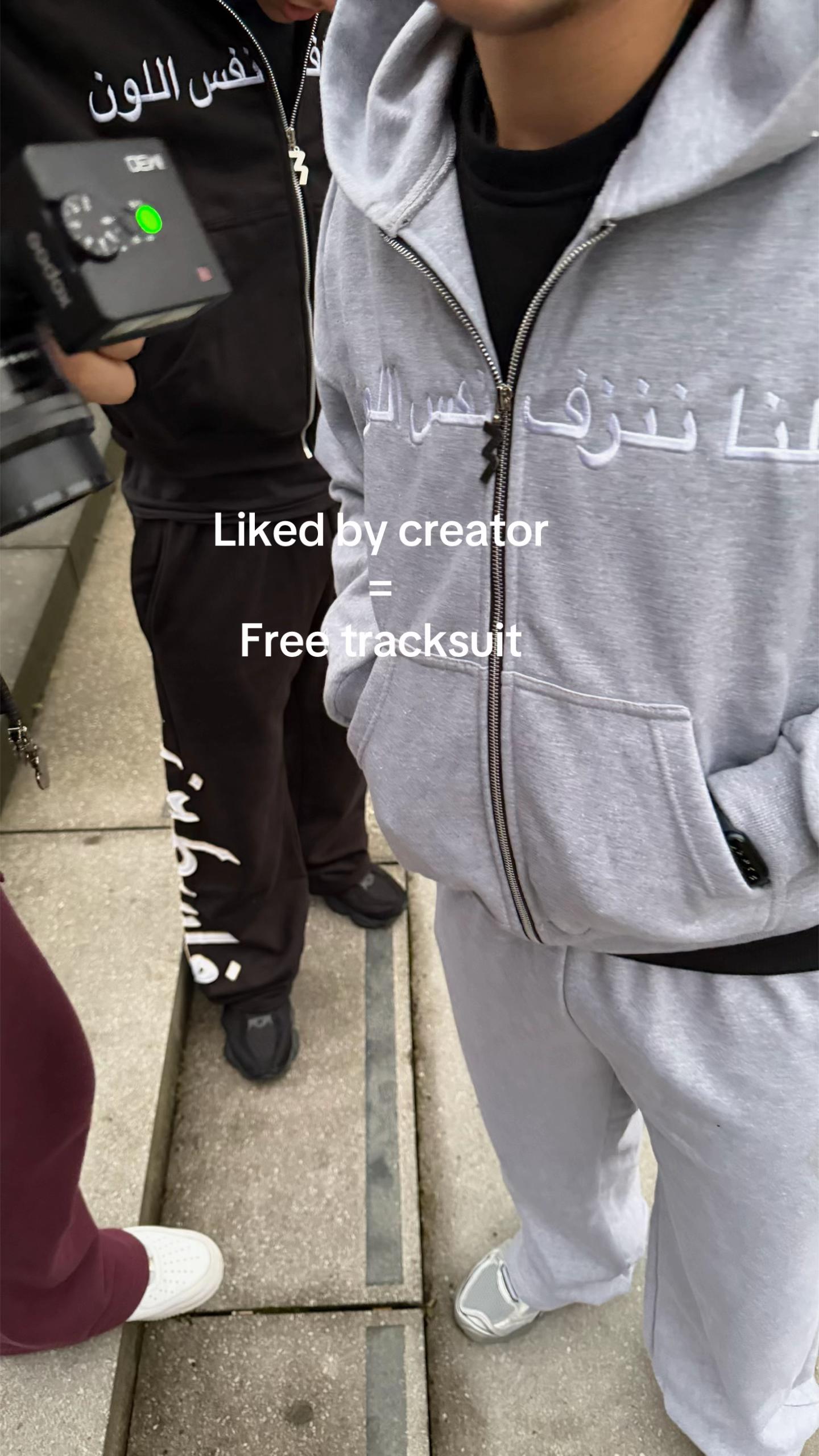@E L 3 V Λ N