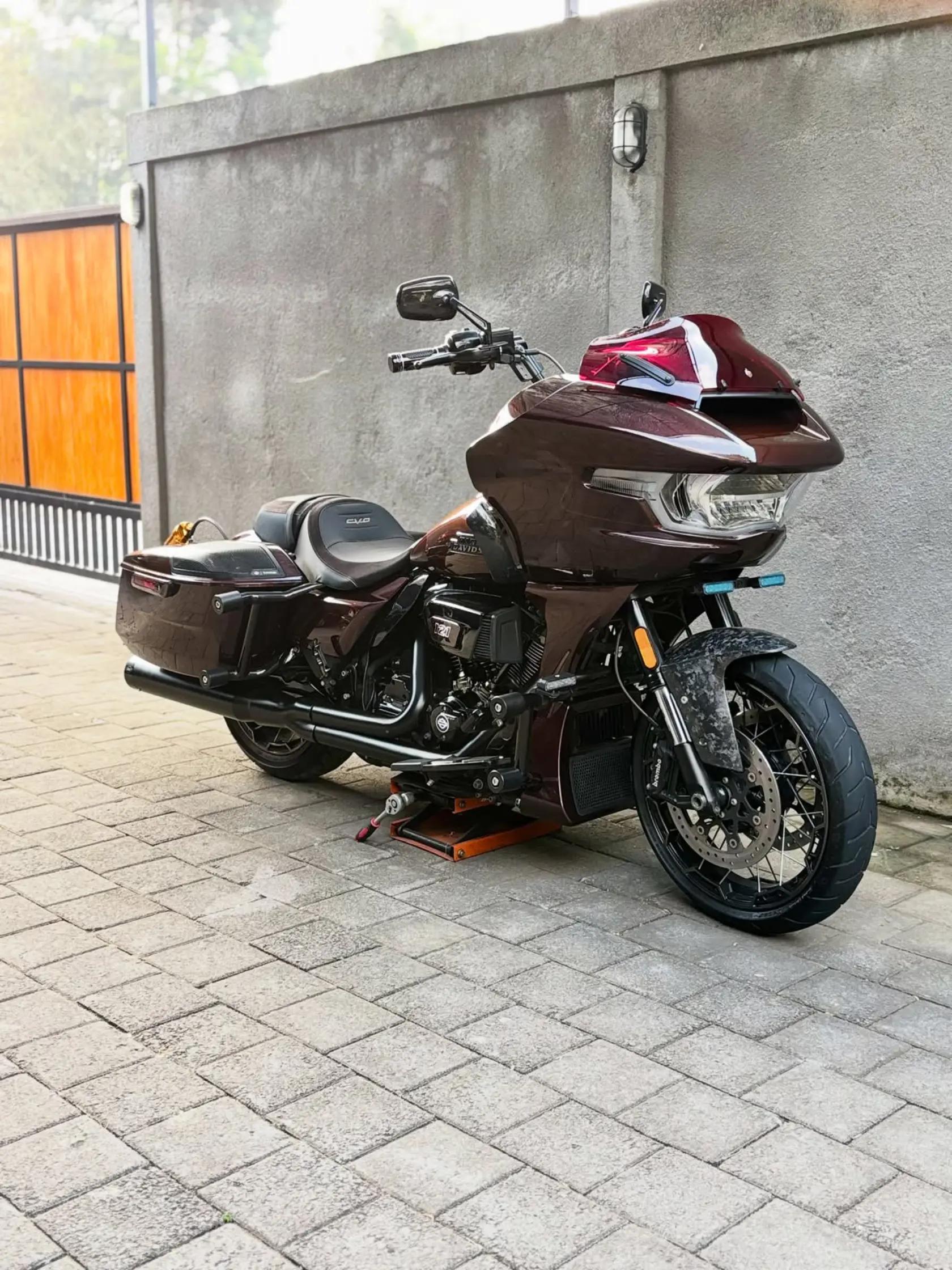 @99bigbike_garage