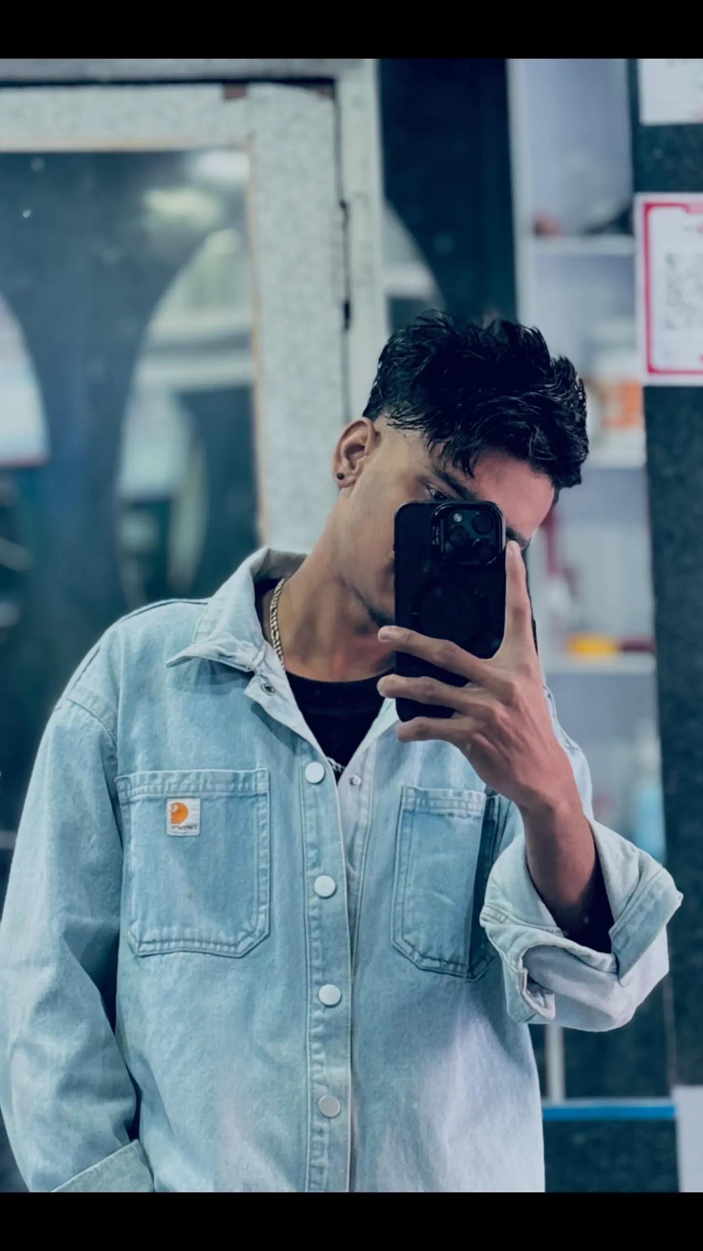 @Rahul_Ydv♥️🕊️