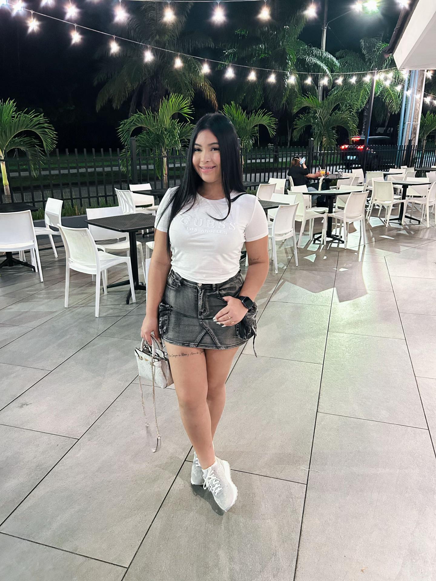 @DanielaNaomy🌹