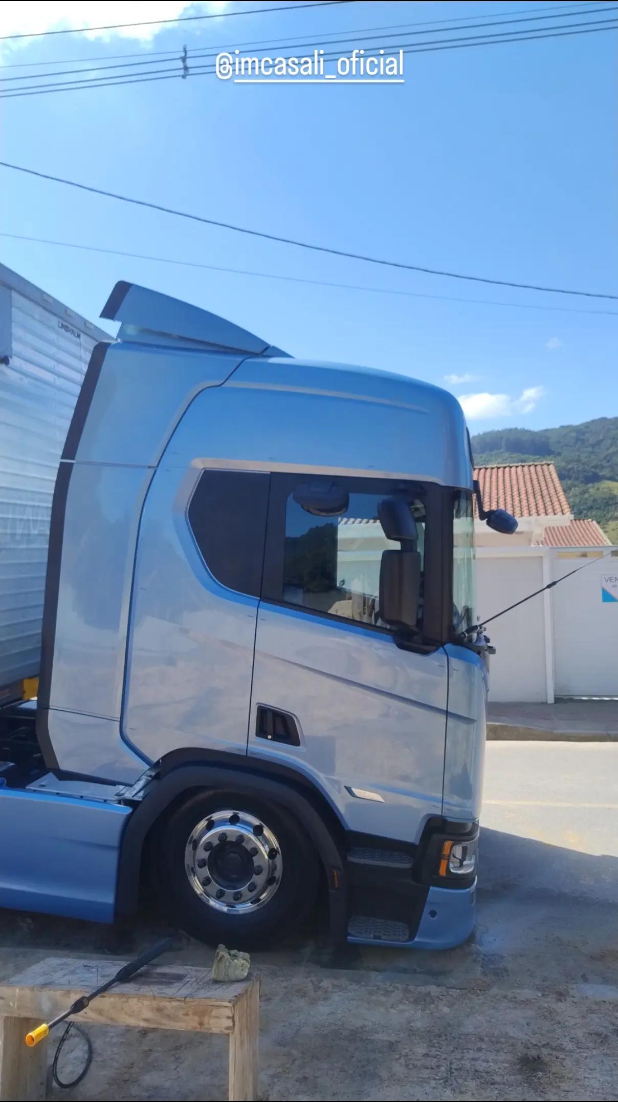 @zèlão