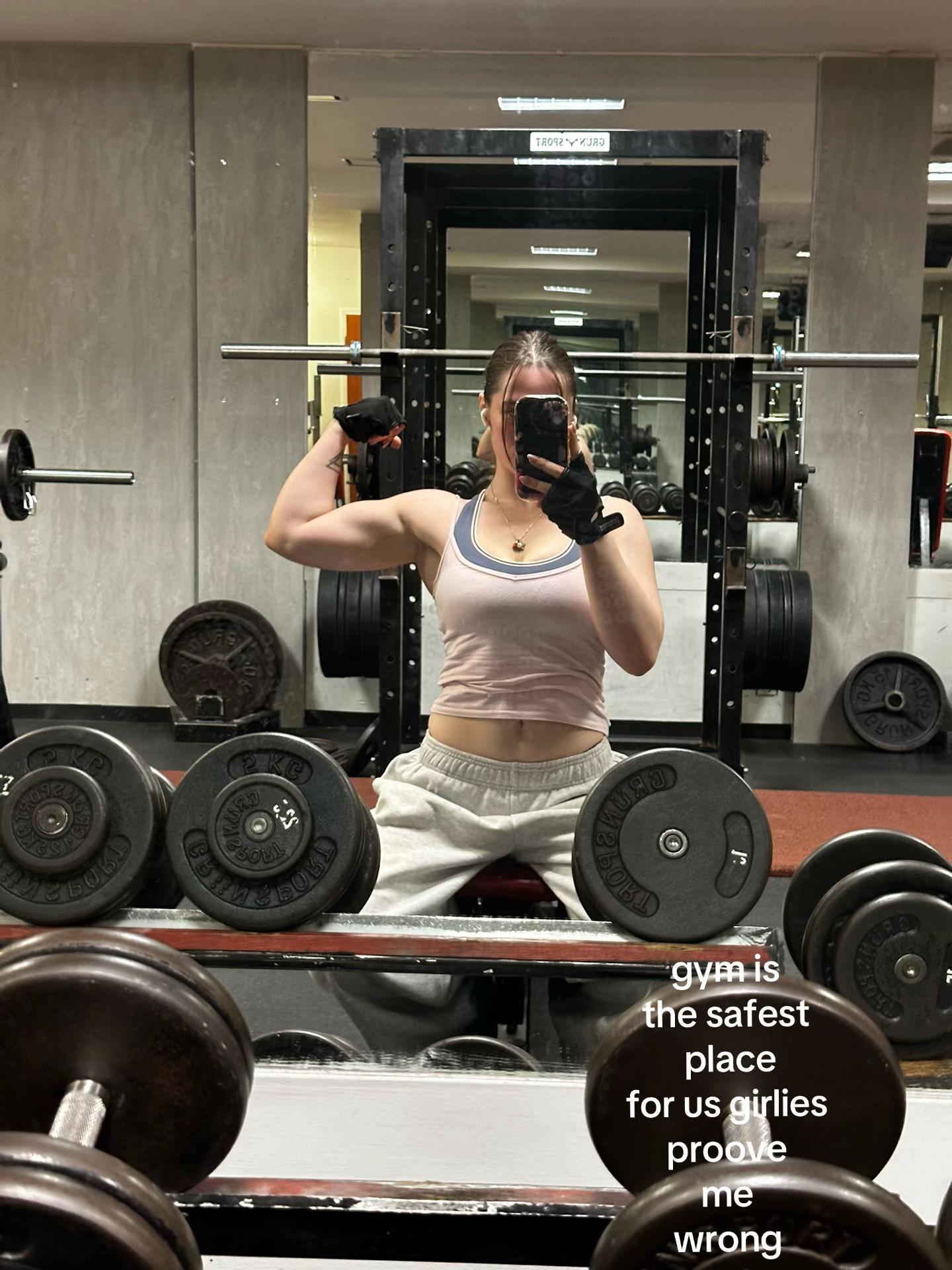 @d