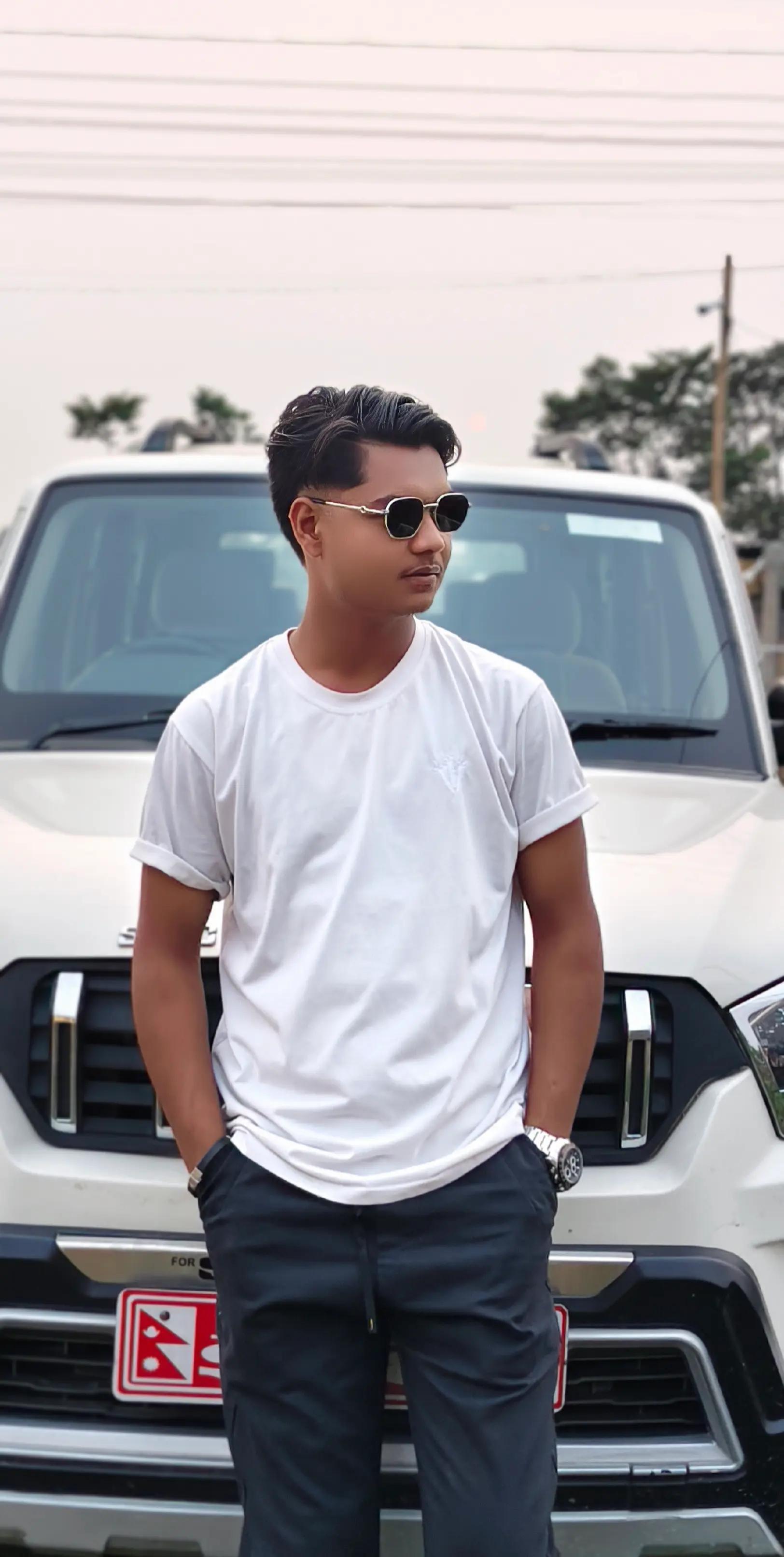 @MR__Khan_07
