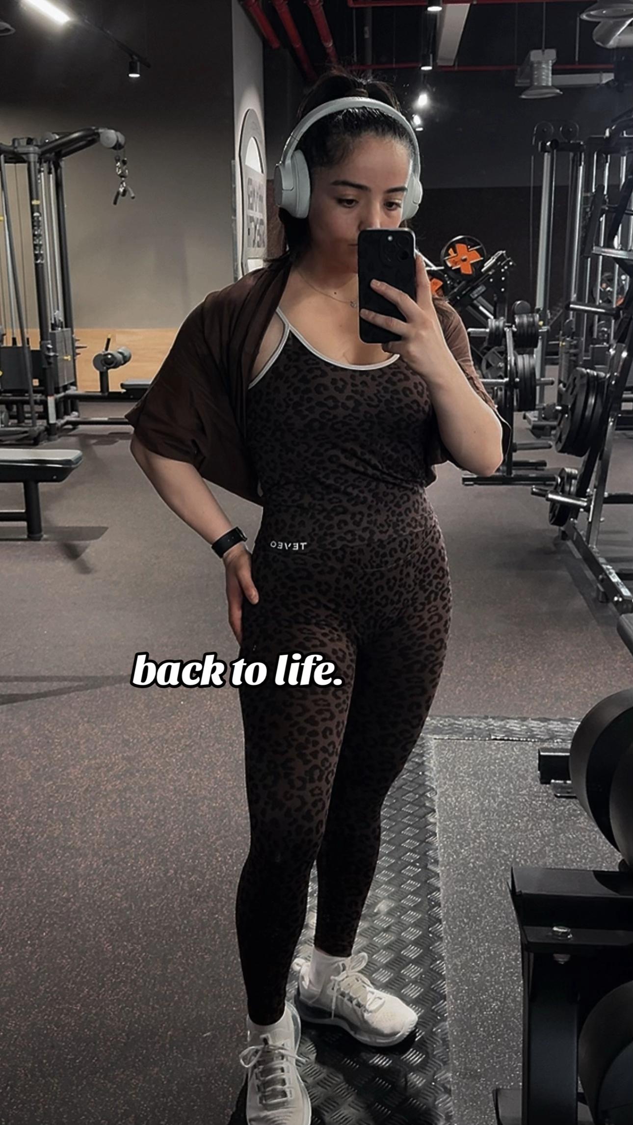 @mo000