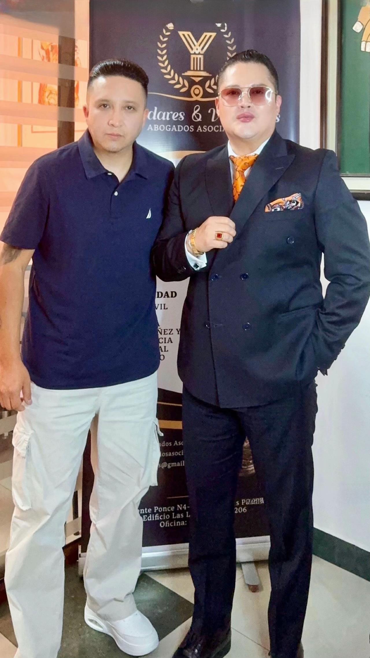 @Xavier&ensp;Barona&ensp;Gonz&aacute;lez