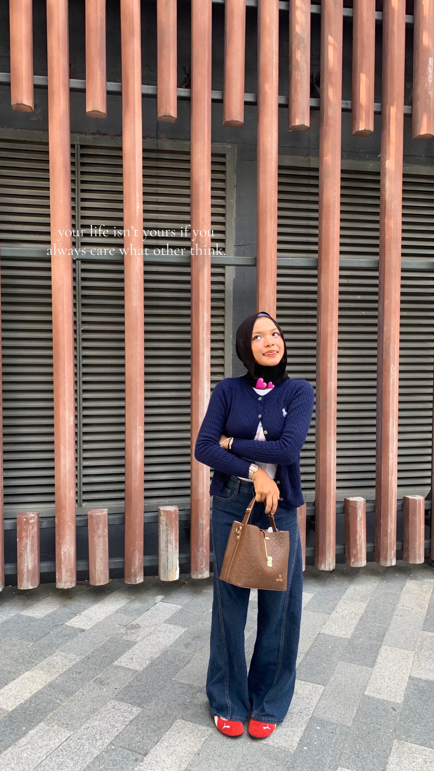 @qira