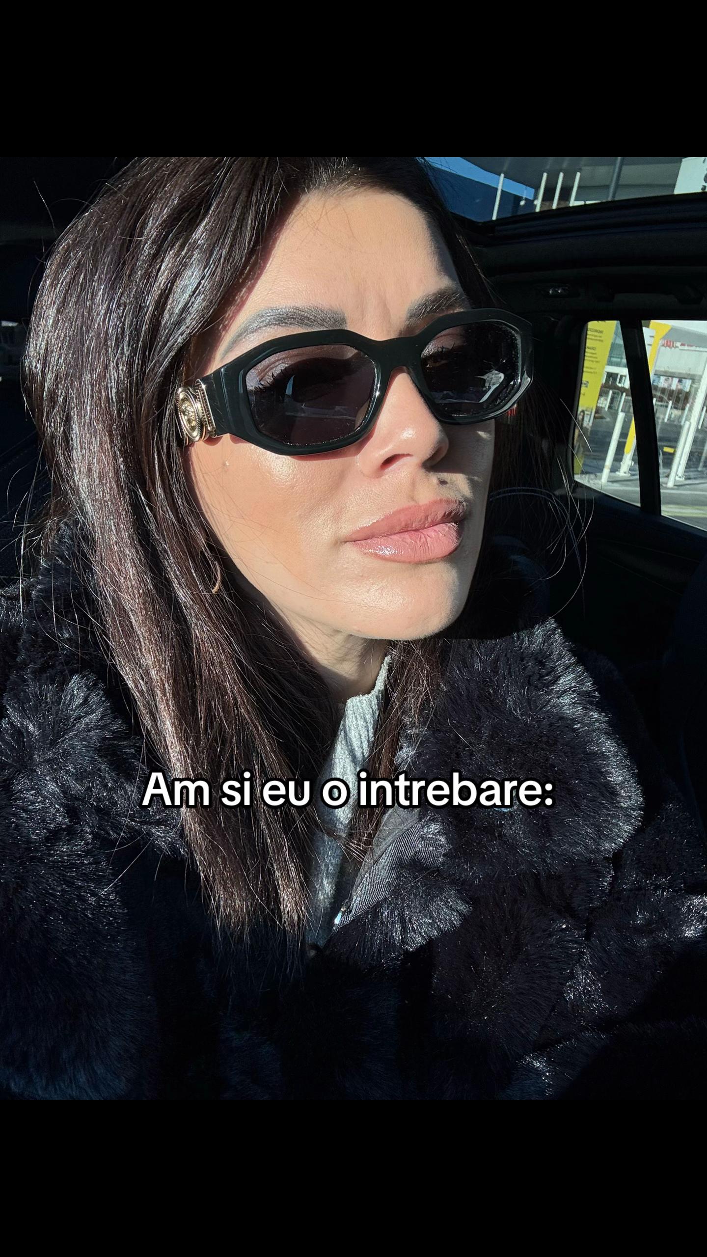 @Andreea Social Mama