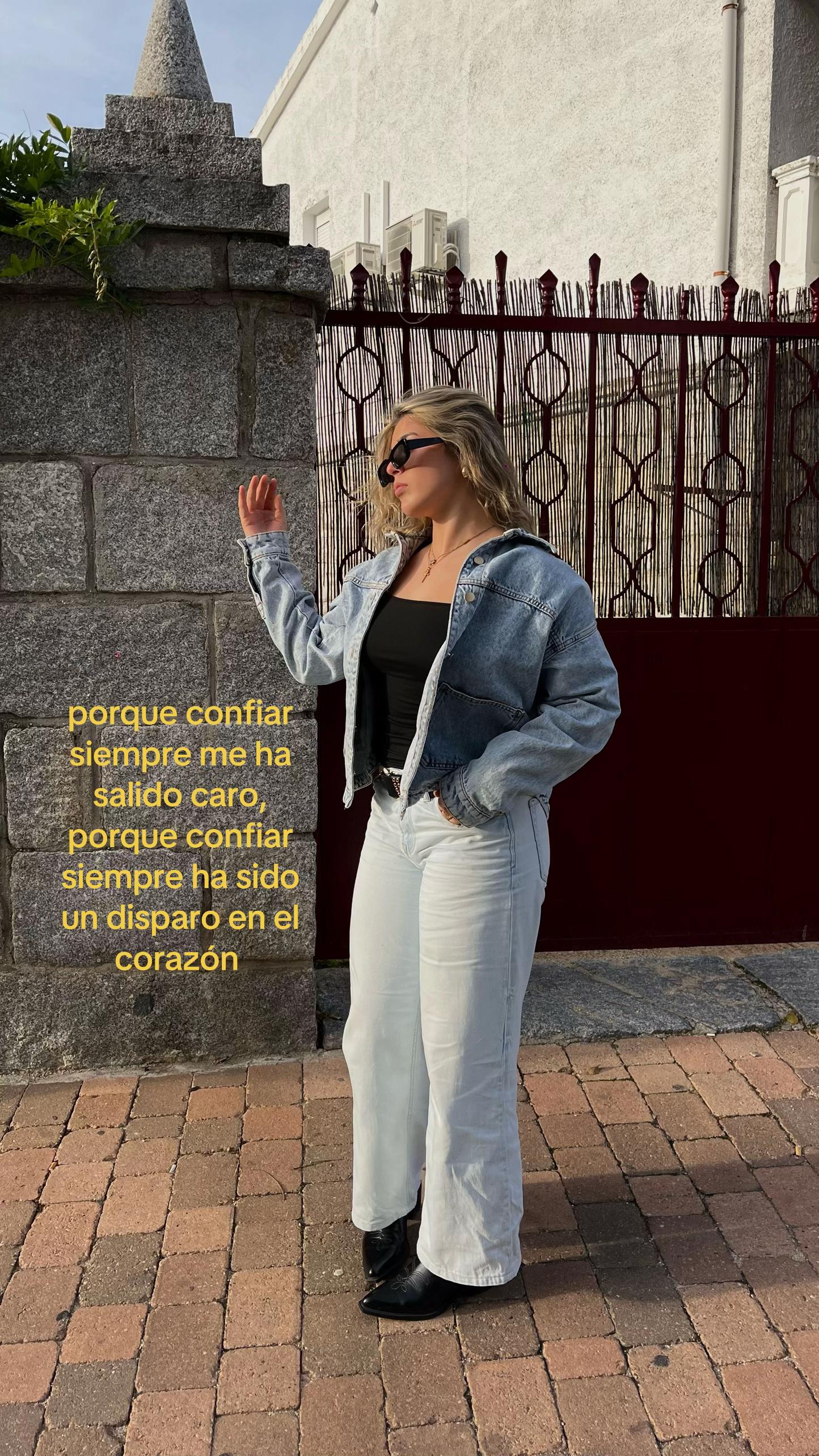@𝐄𝐬𝐭𝐞𝐟𝐚𝐧𝐢𝐚