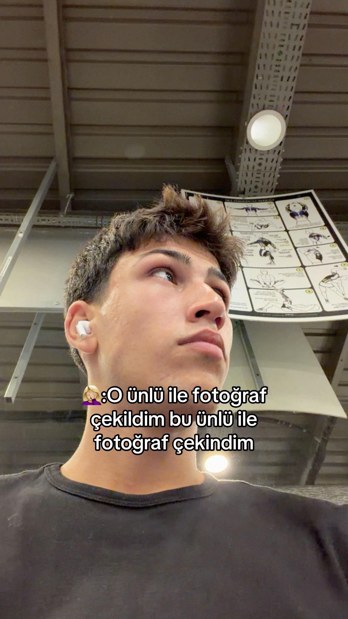 @Yakup Lim