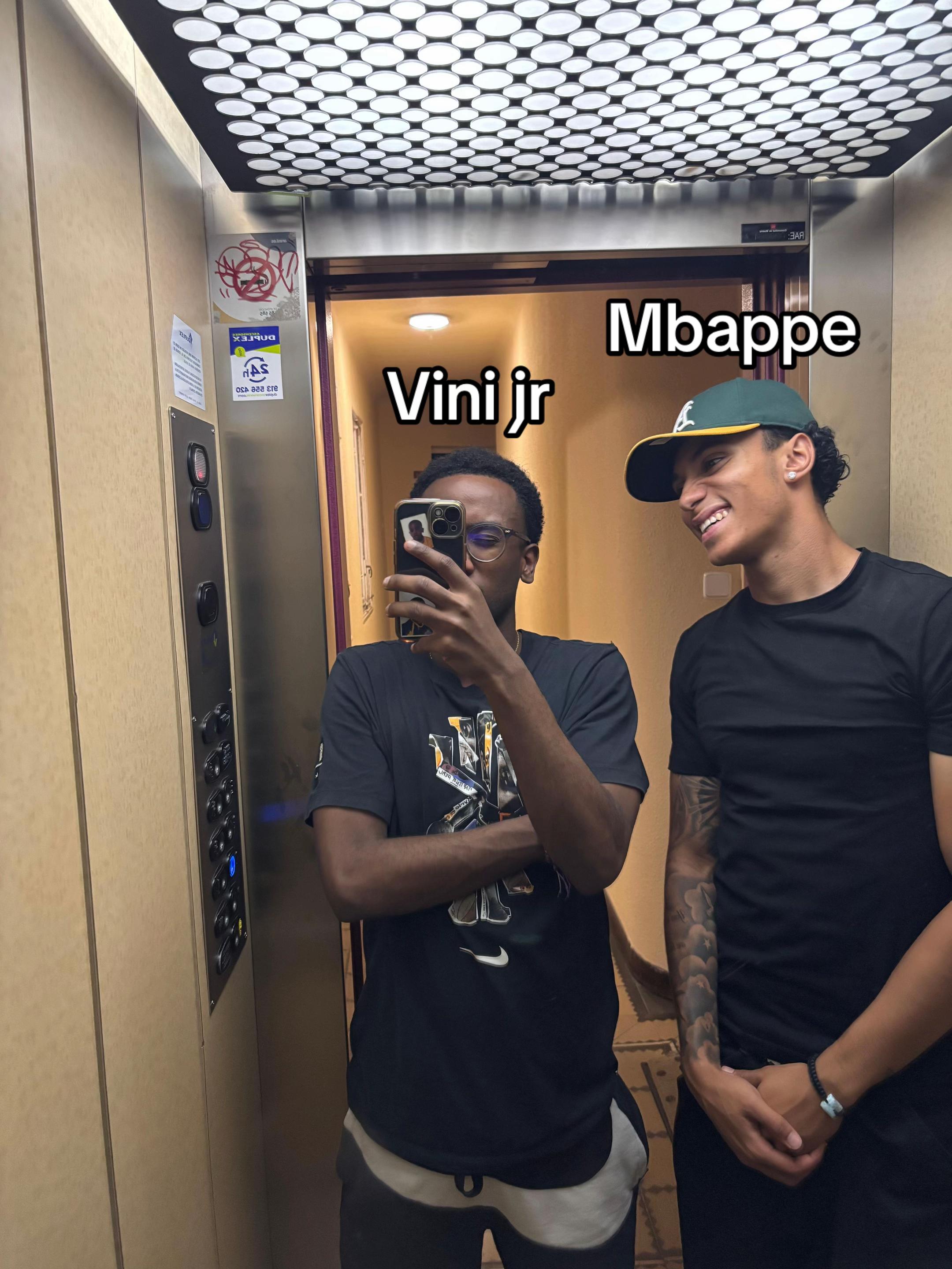 @easymoneyduque