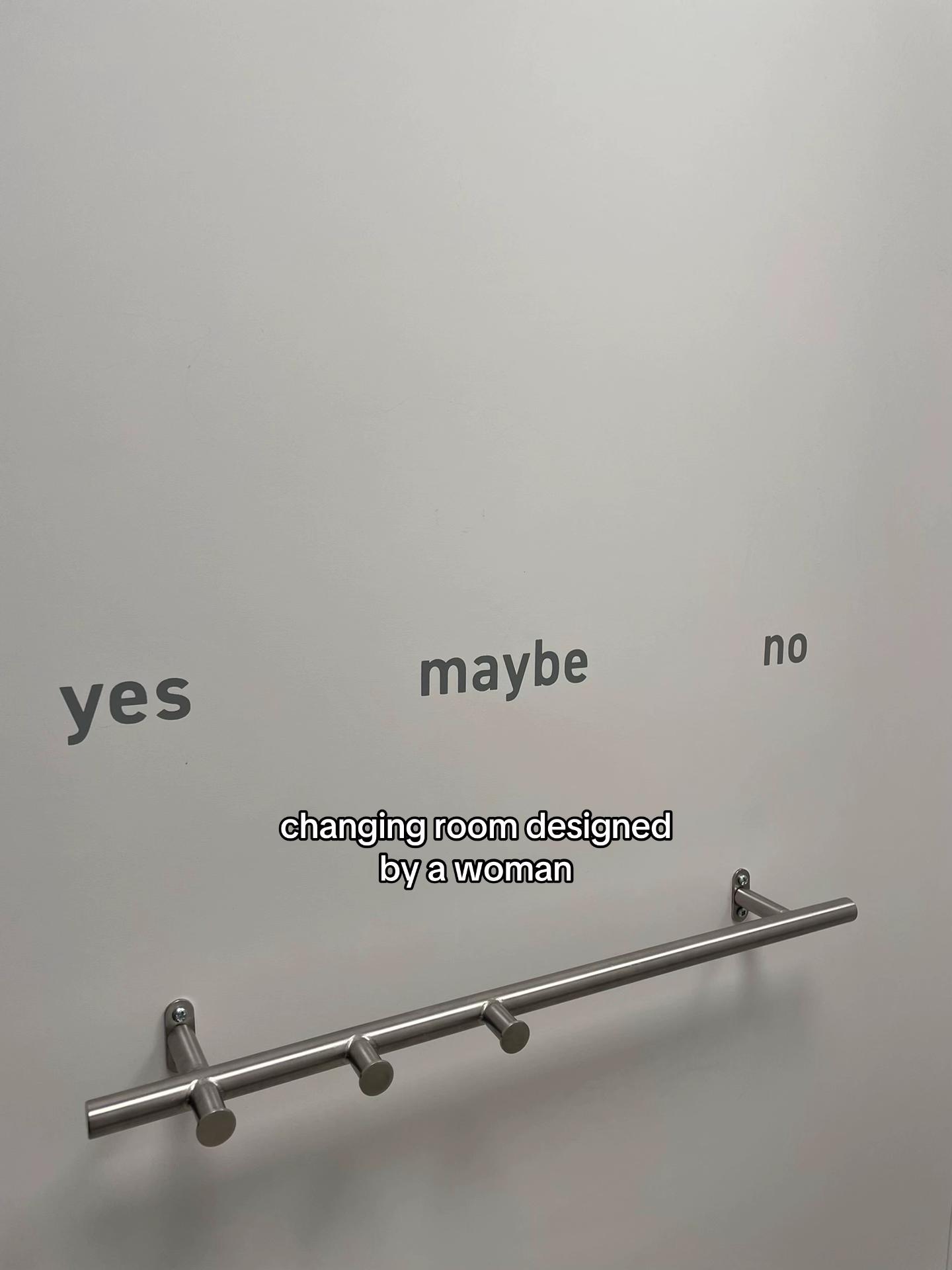 @я 𖣂