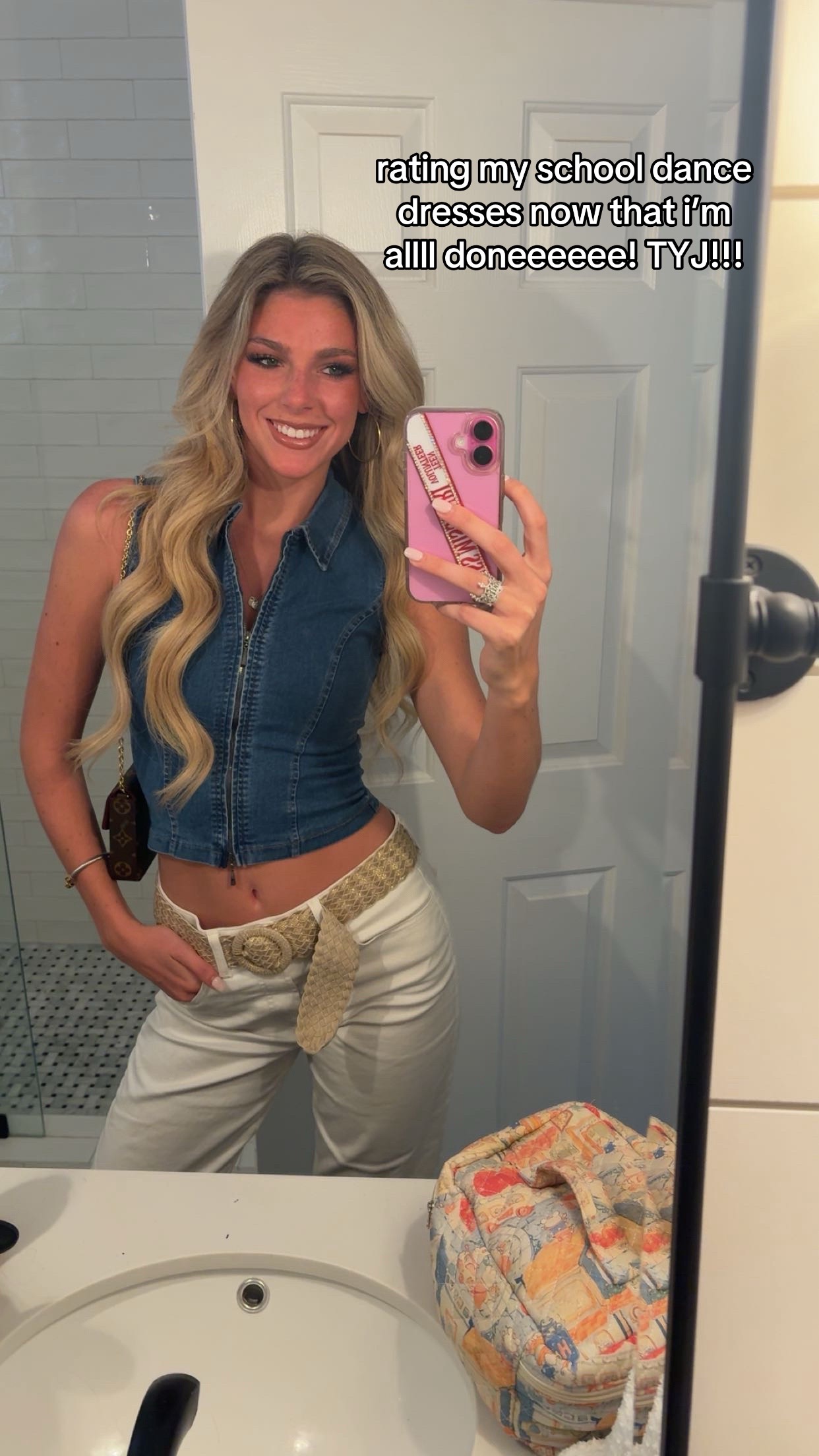 @julbfallon