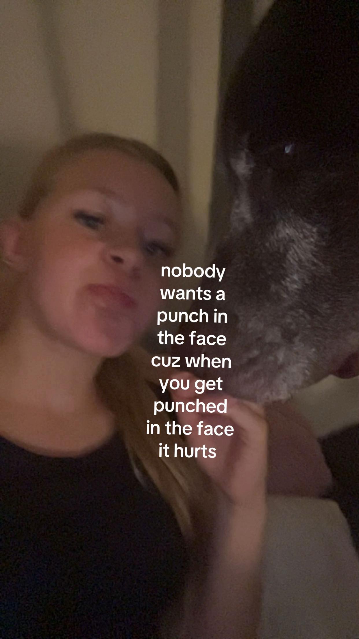 @ℰ