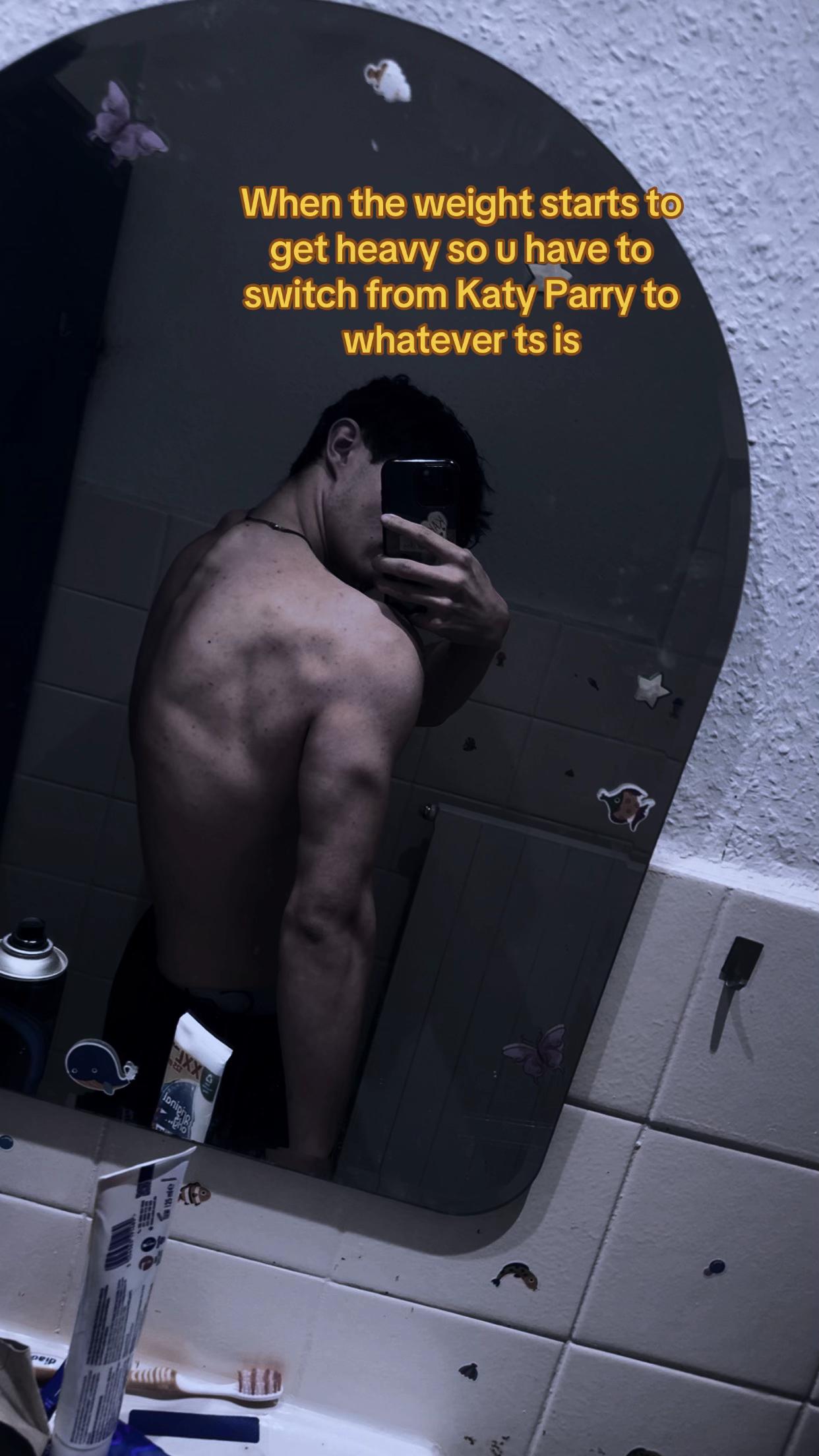 @Etienne_08