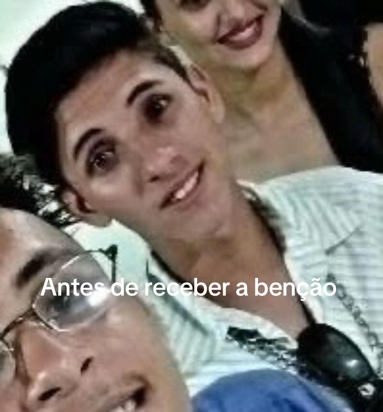 @laryssa_meloo_