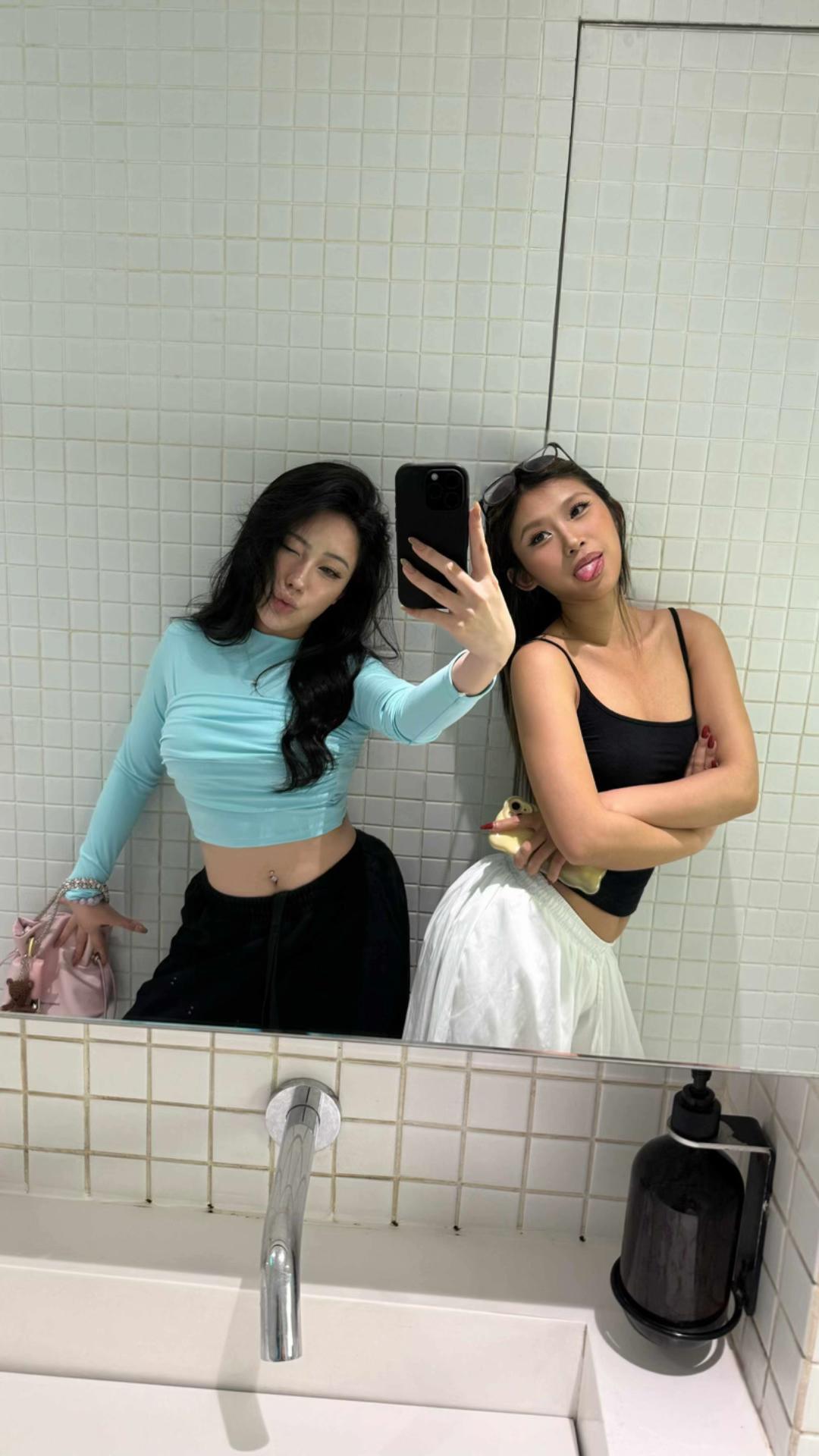 @D