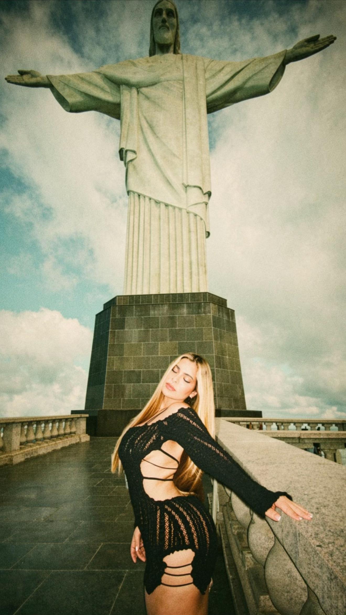 @BrasileñaCuernuda 🇧🇷