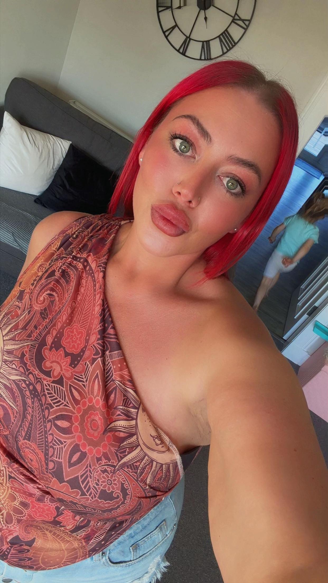 @👑🍒Chelsey Sarah May🍒👑