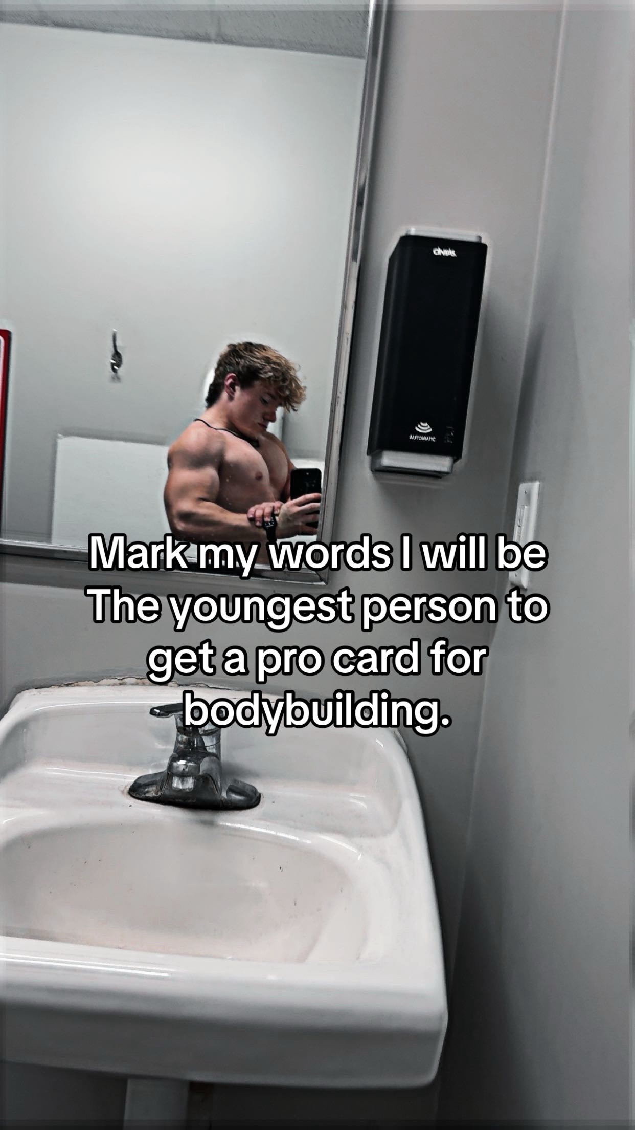 @Smallguygavin 🧬
