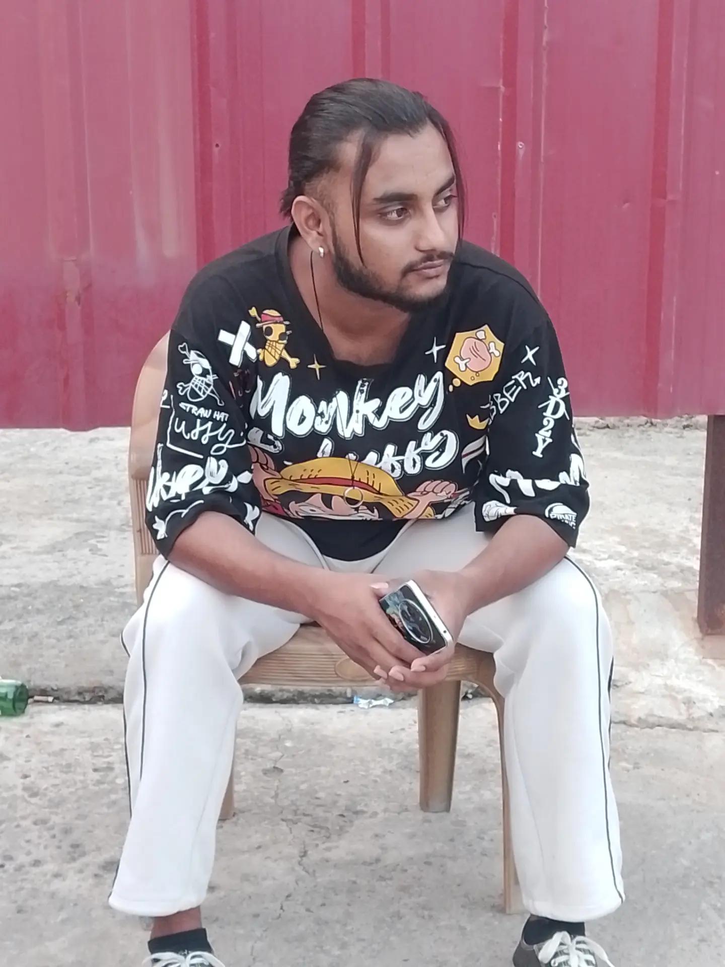 @👑🤟Thakur ji🤟👑
