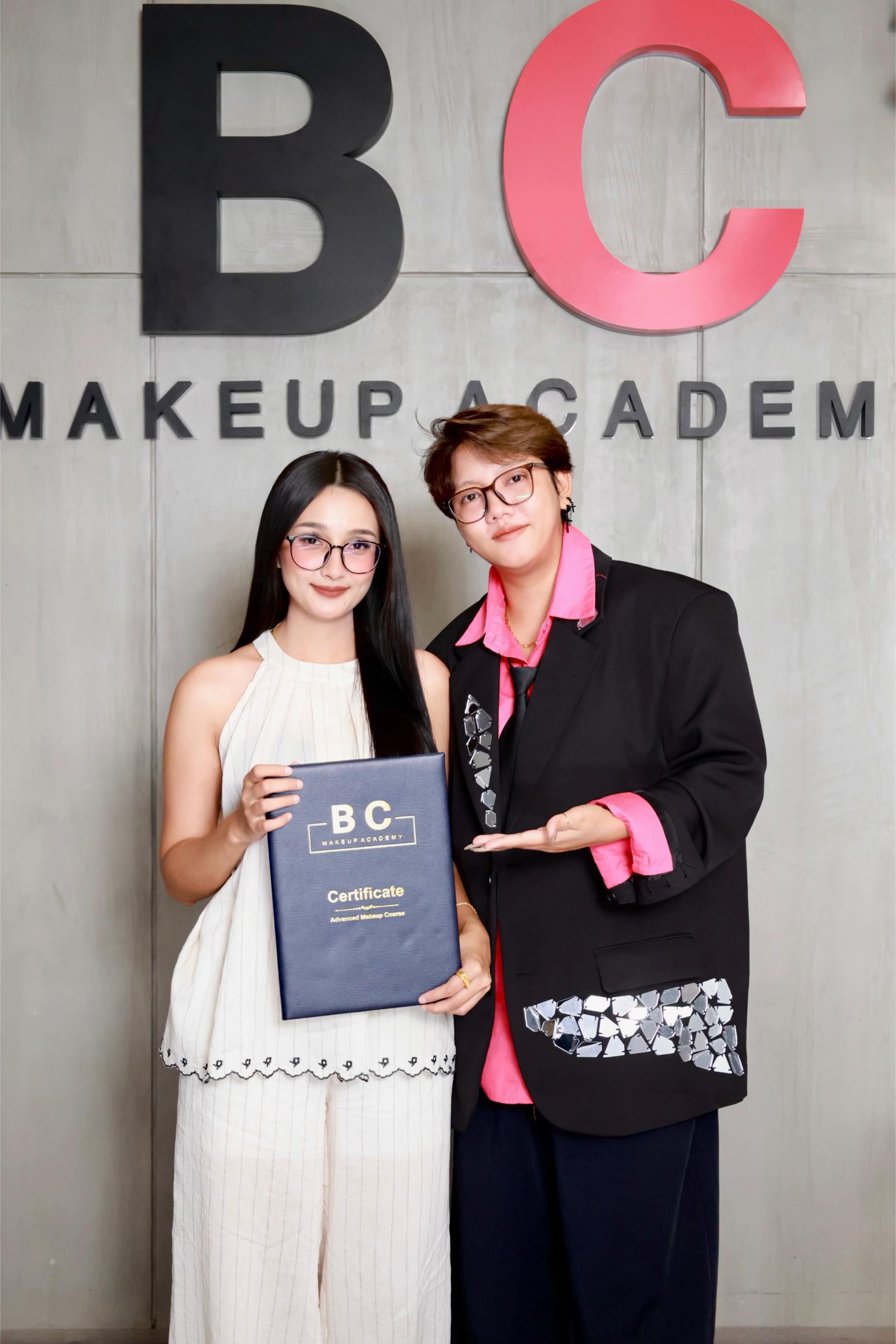 @May Mi Bridal Makeup Artist💄