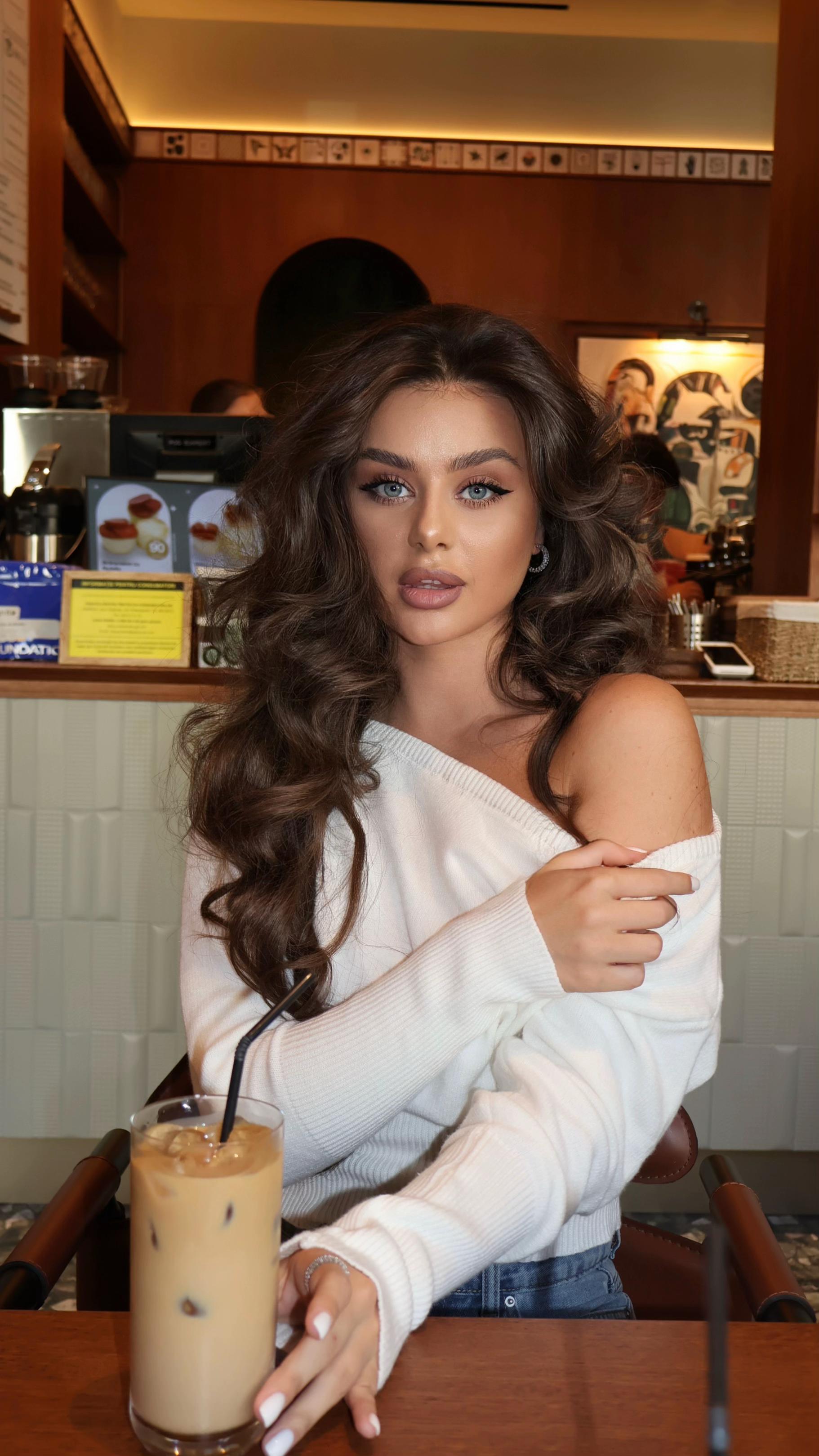@Ana-Camelia Solomon