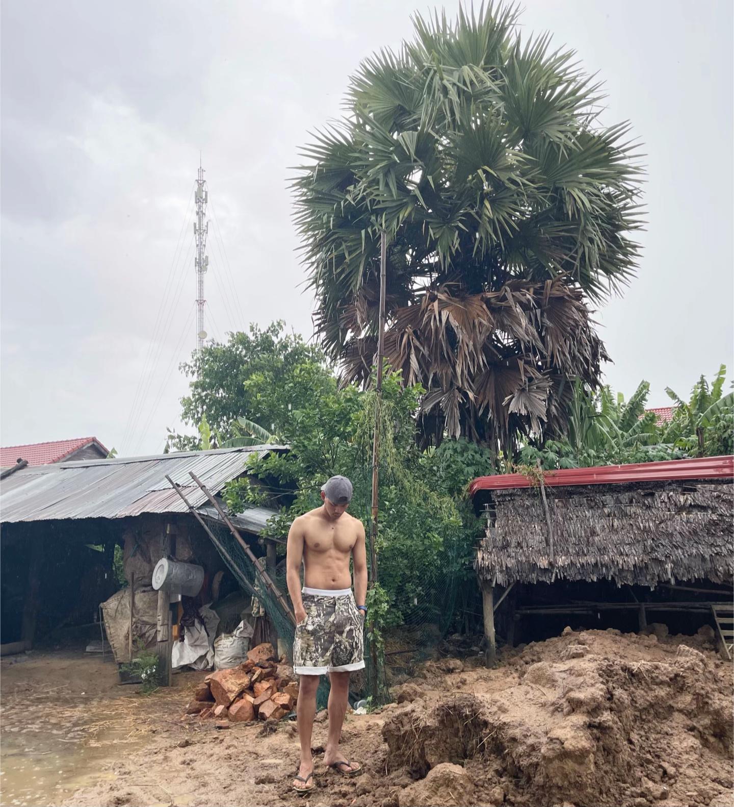 @Chhen | គីម រ៉ាឆេន