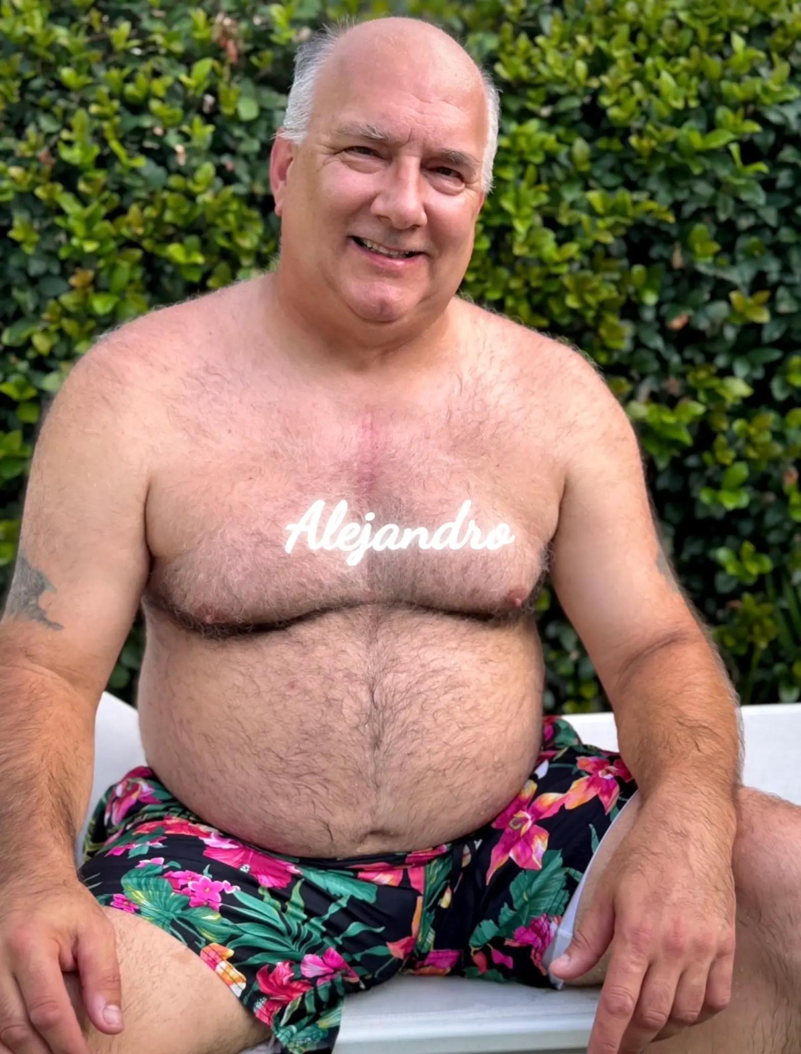 @Alejandro