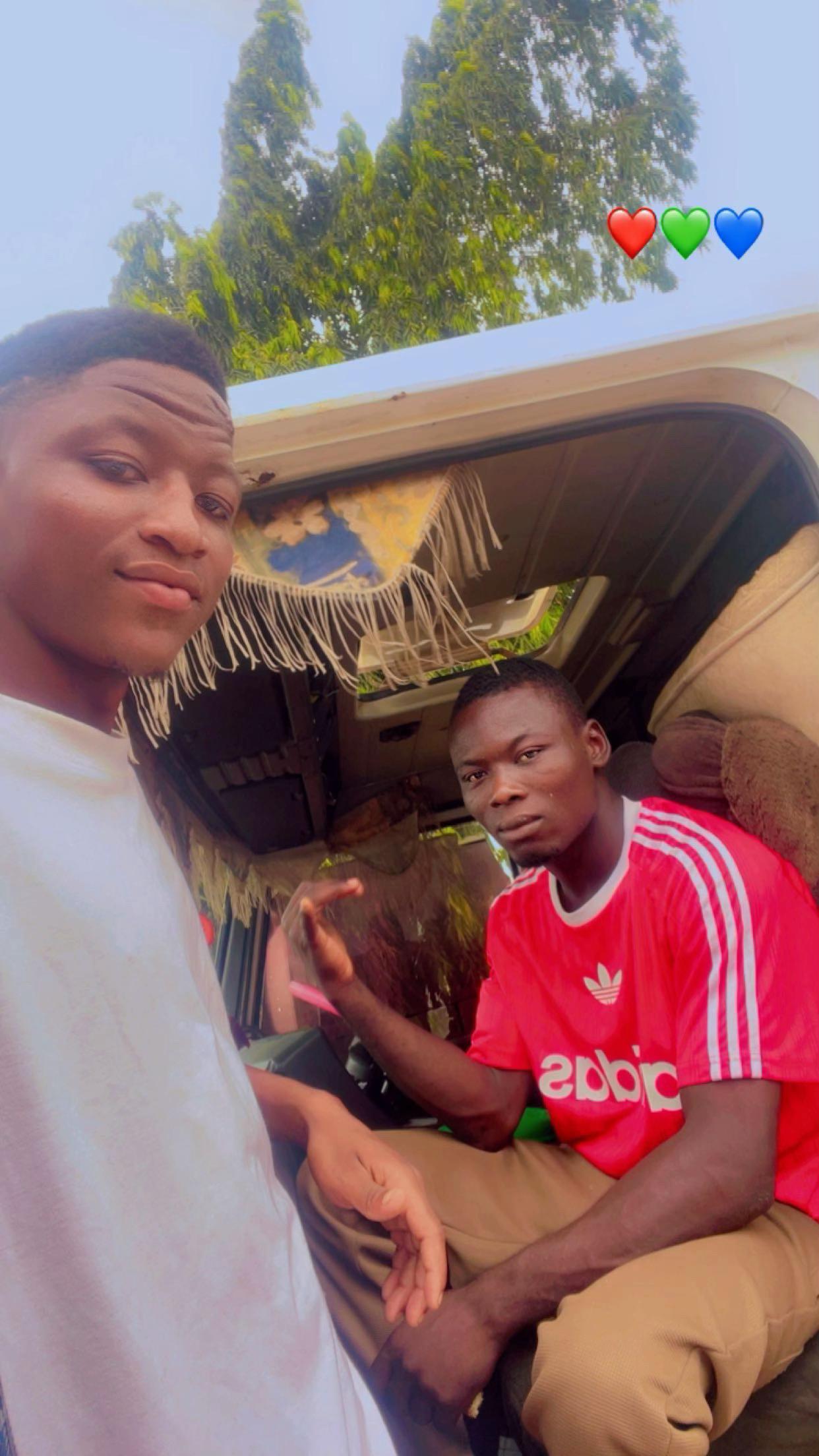 @Stefan 🇹🇬🇺🇸✌️💪🏻