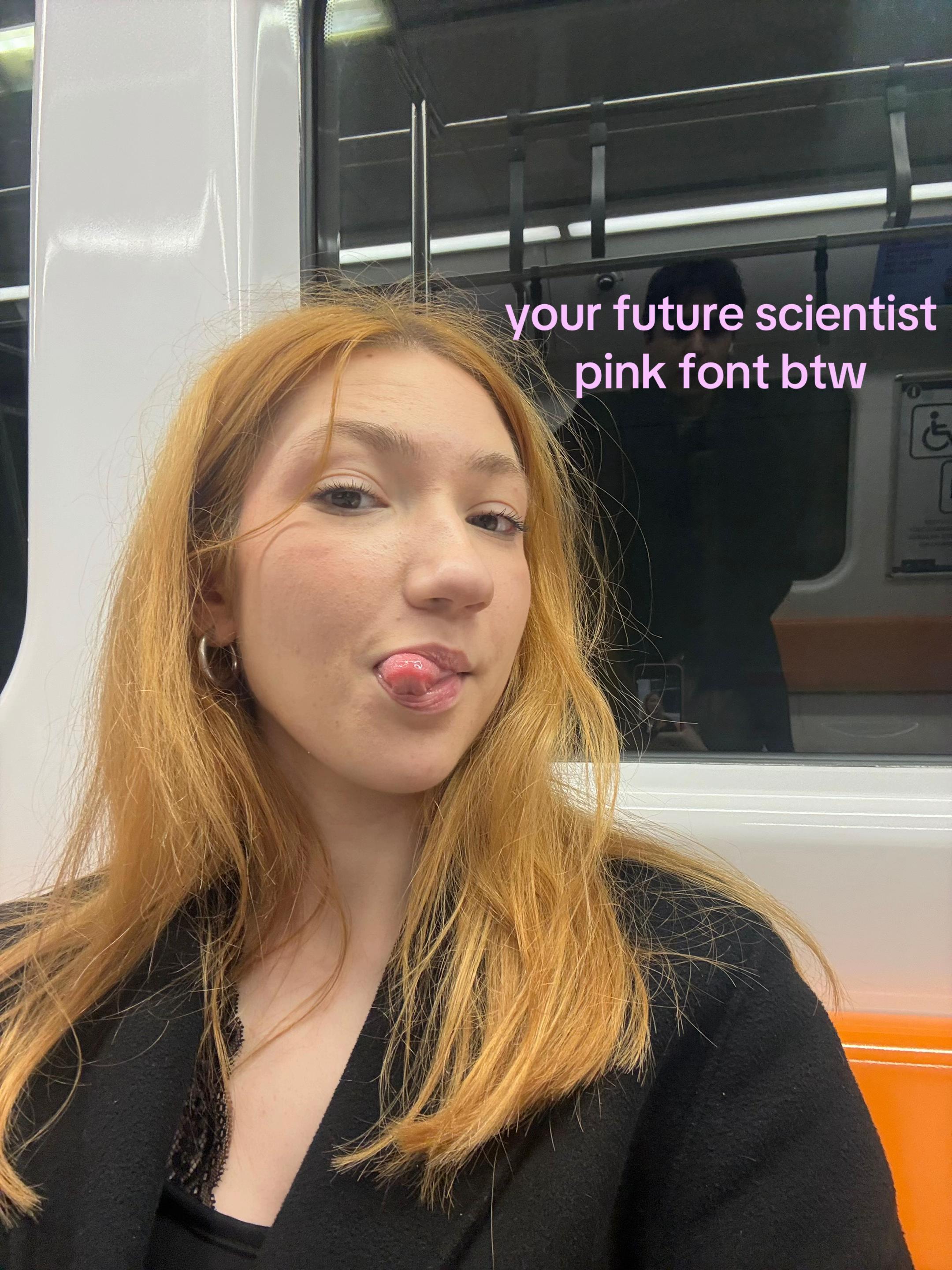 @d🦊