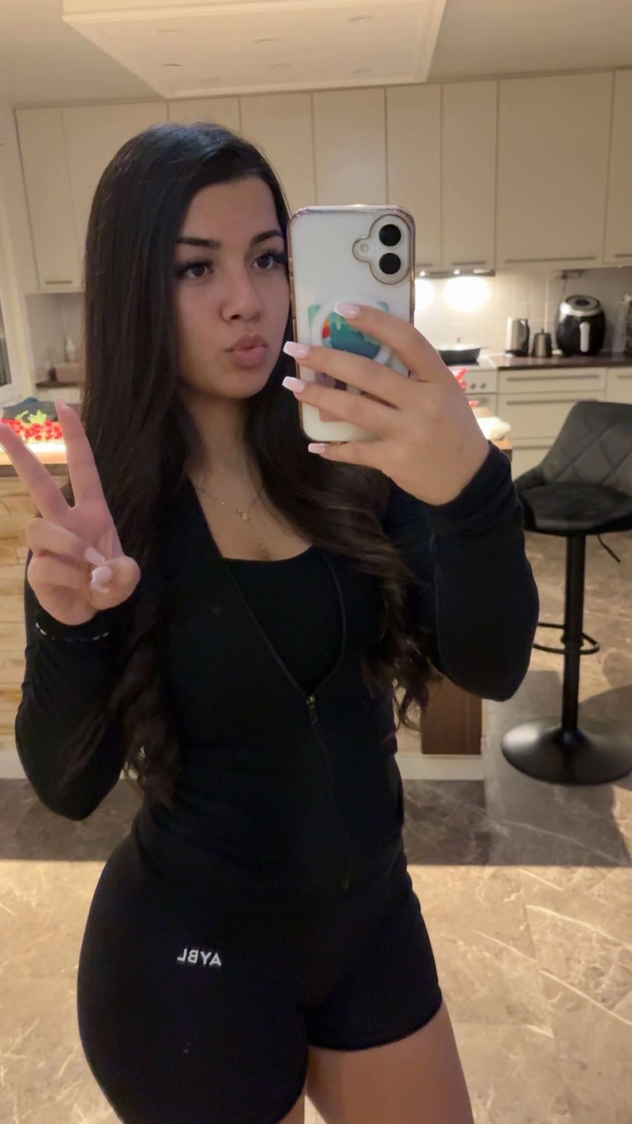 @Marierose