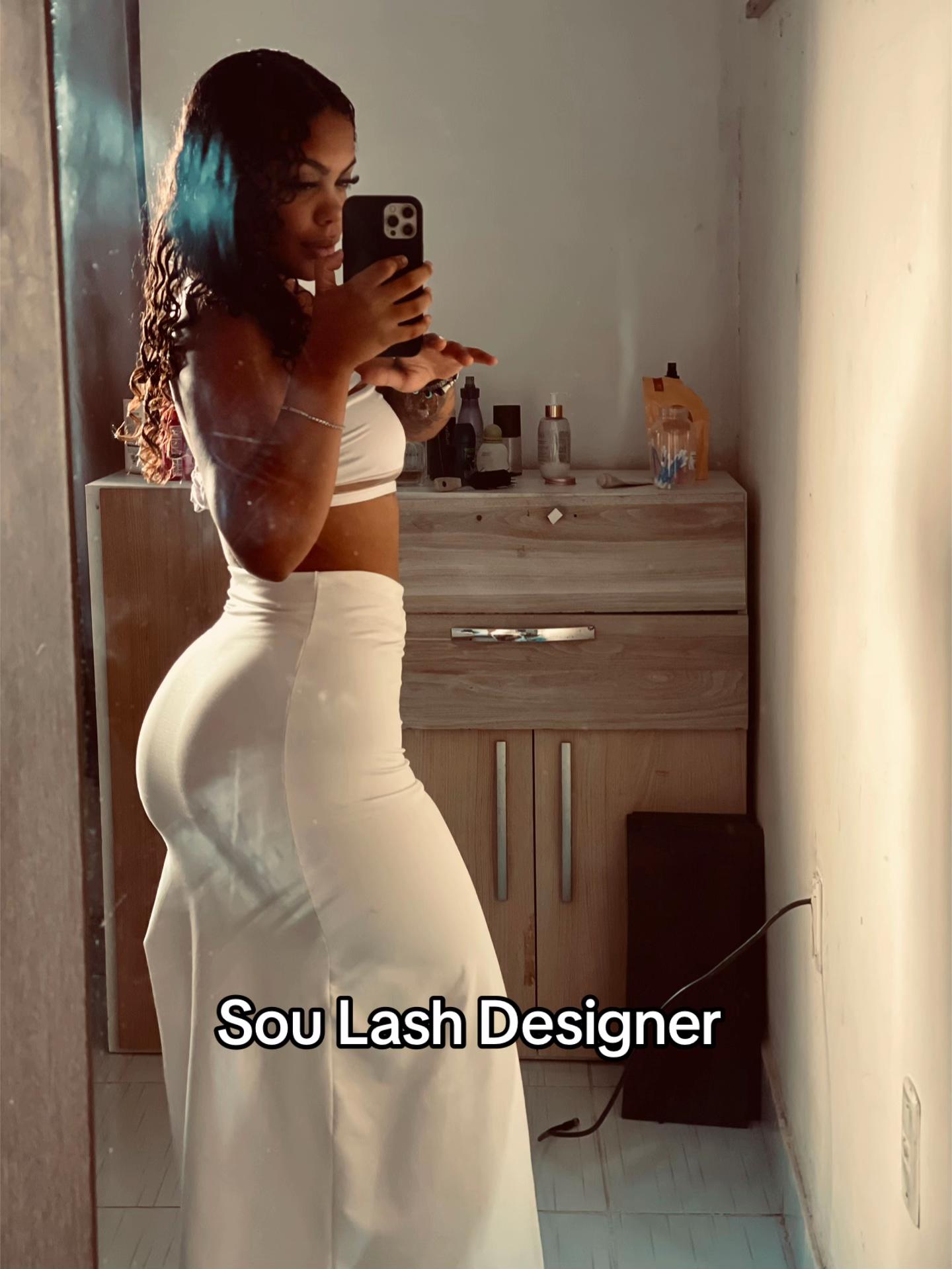 @alicianoemy