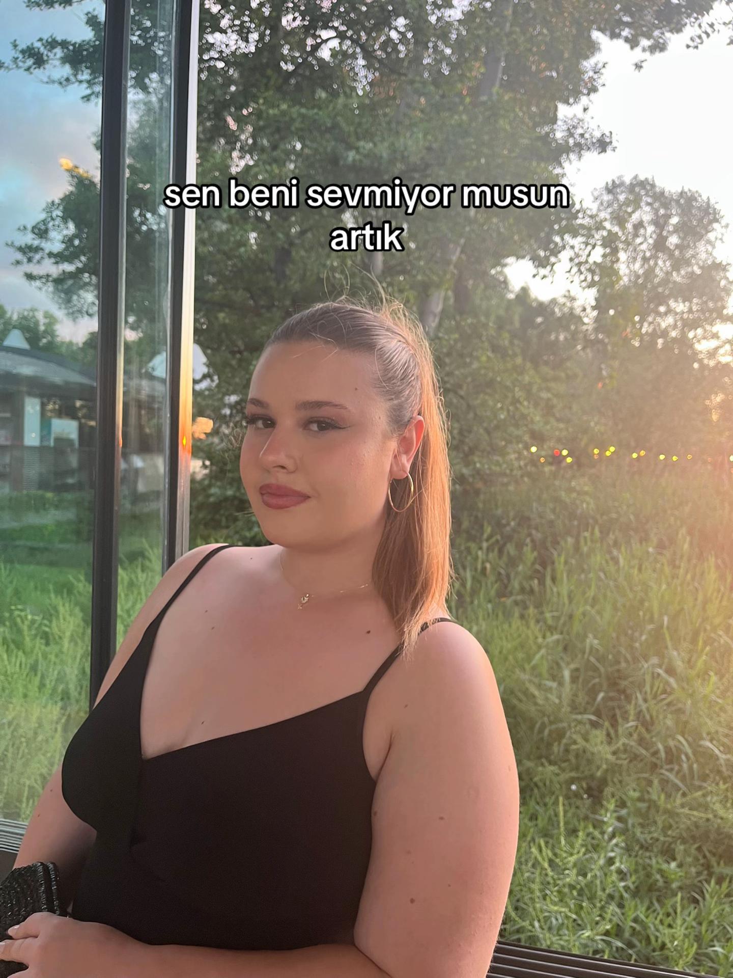@lzuhrenazz