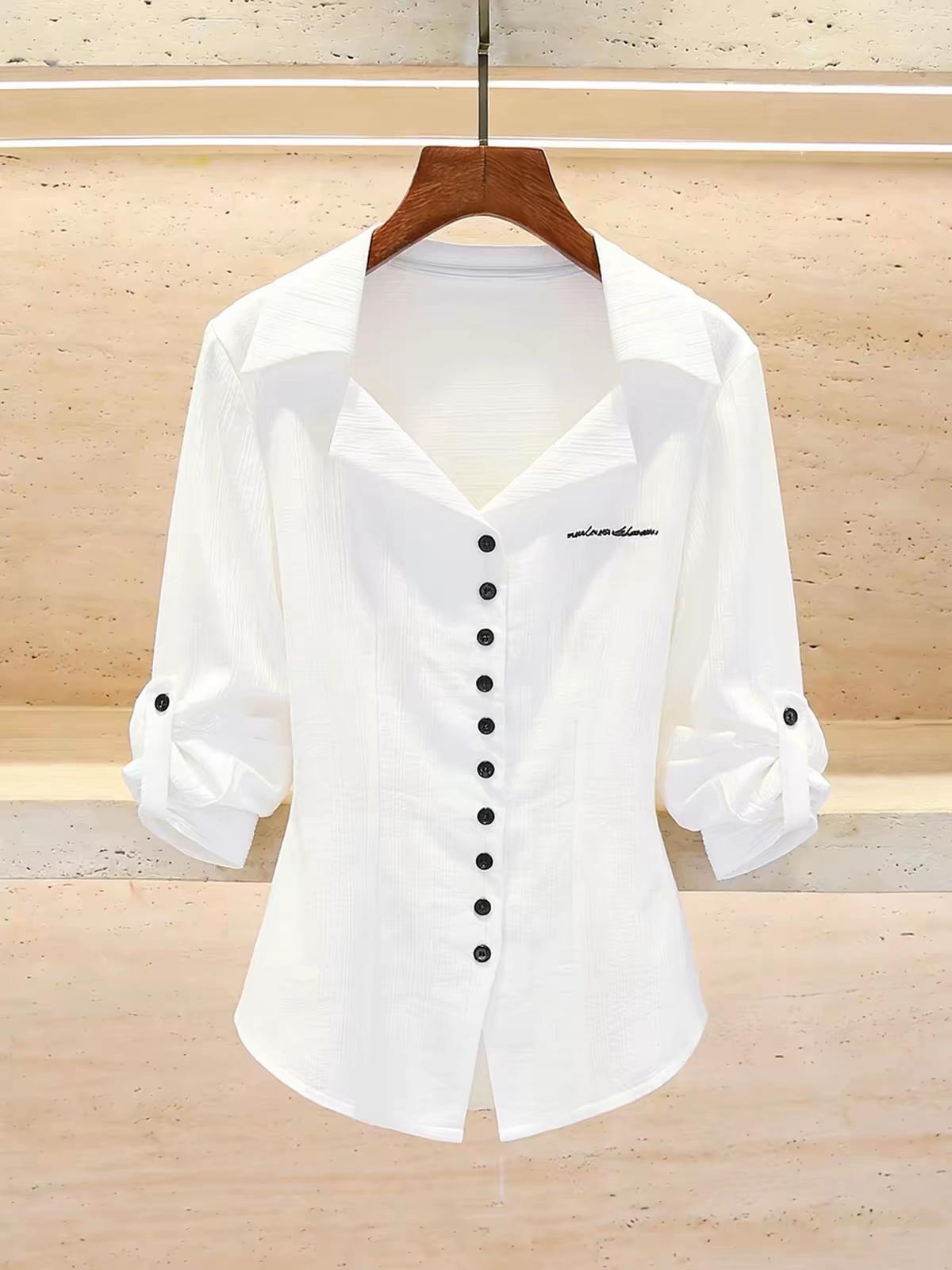 @ig:CH.Clothing