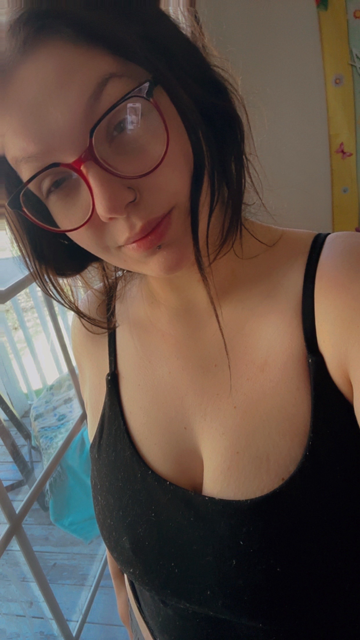 @victoriaraine03