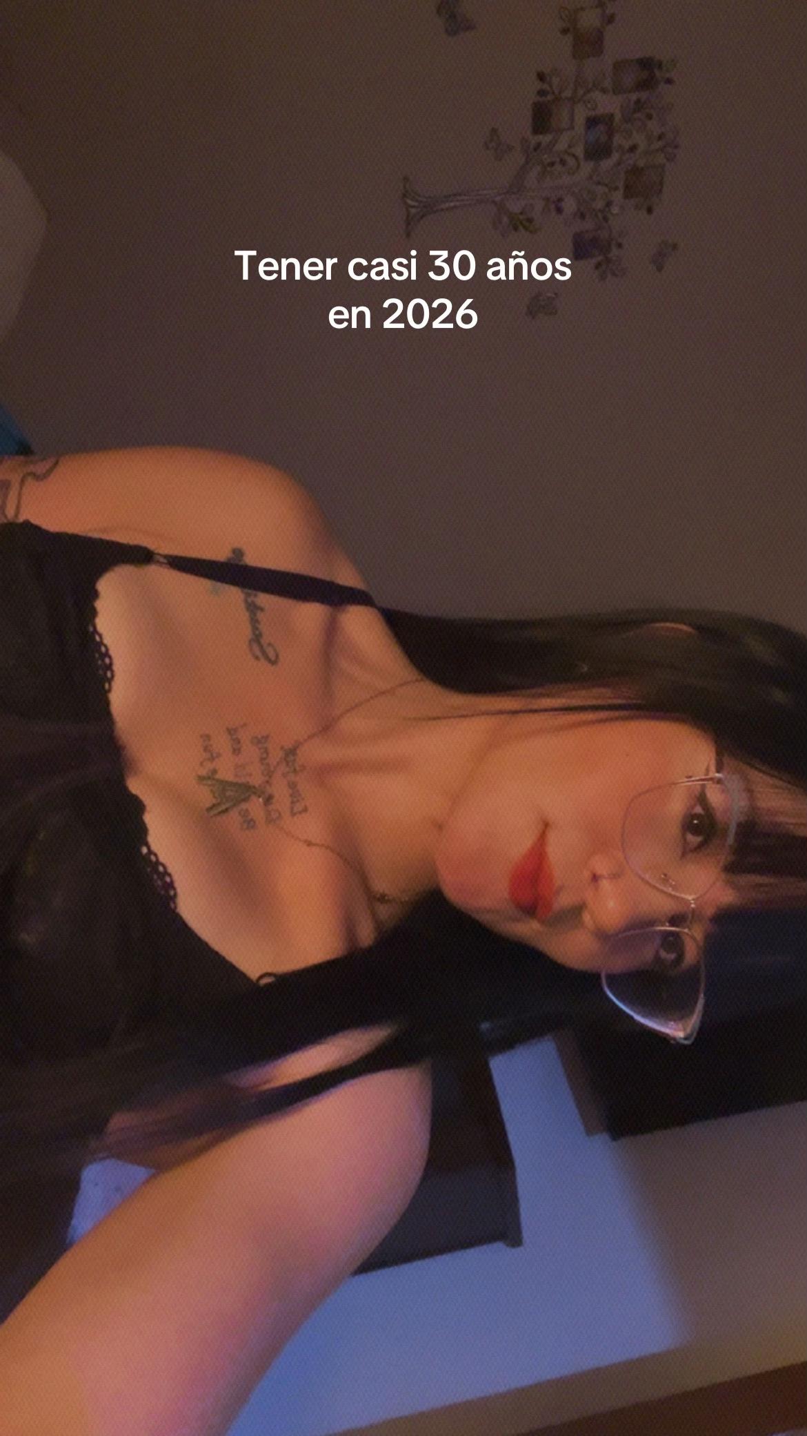 @Anna García