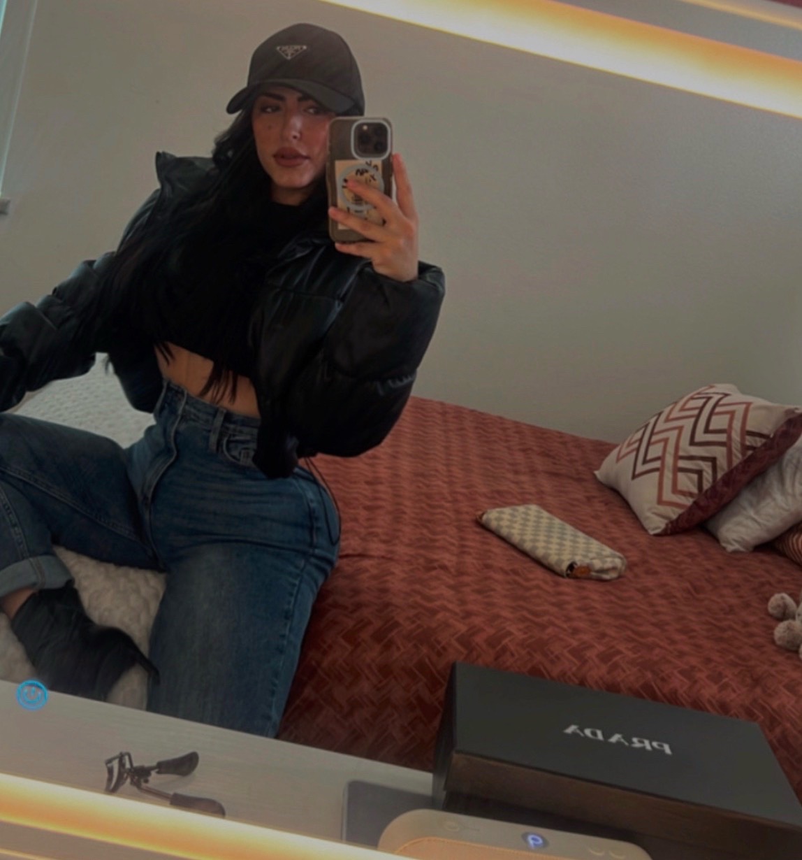 @Naylea 𑣲