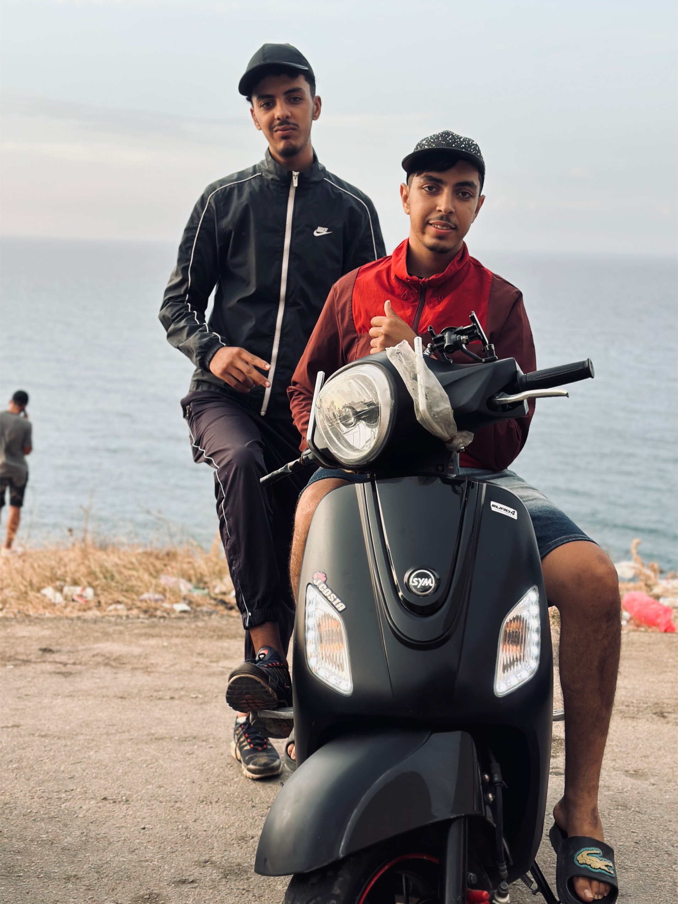 @el.hadj.ben๐ฆ